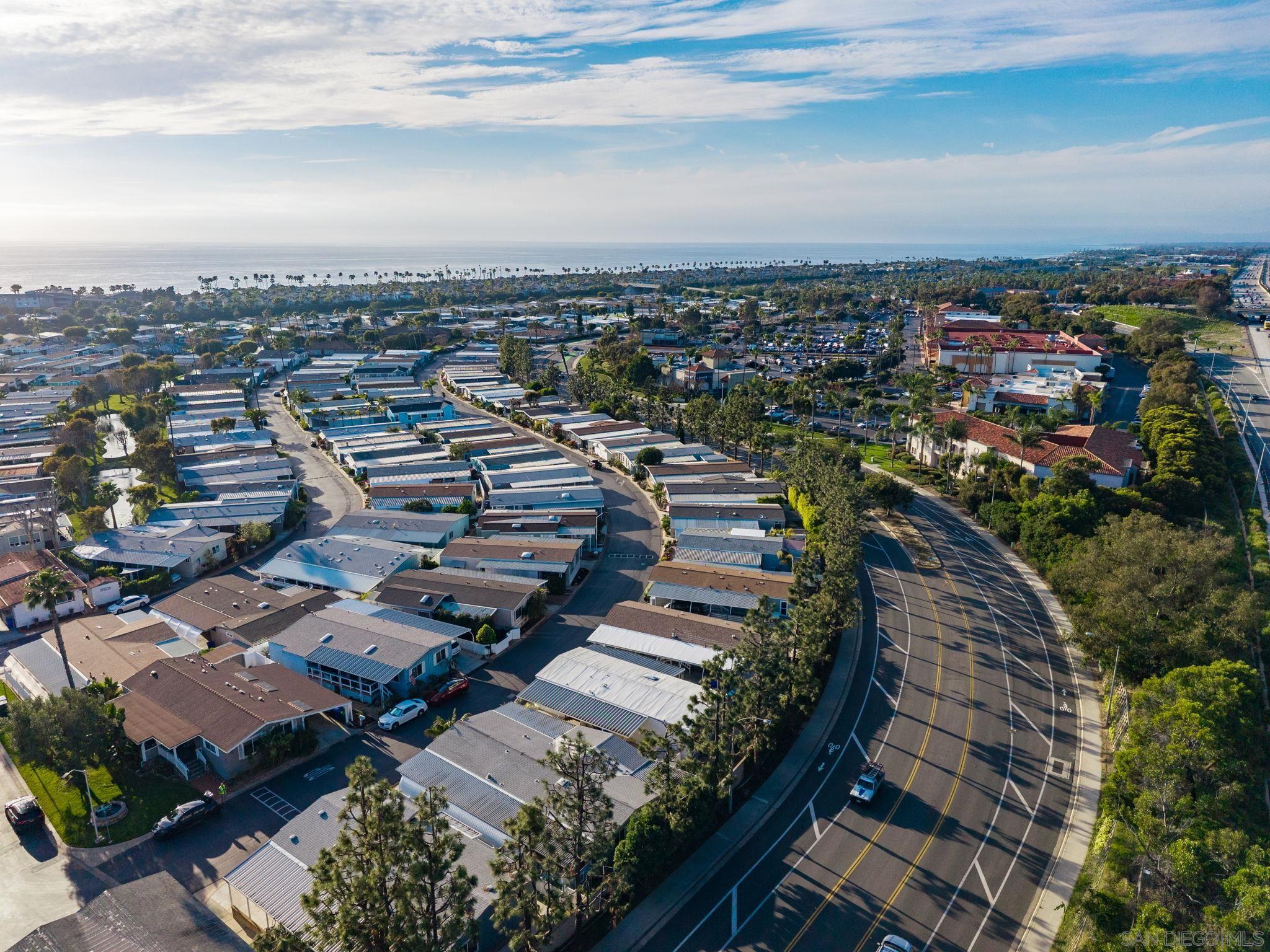 Detail Gallery Image 39 of 45 For 7326  San Bartolo  #220,  Carlsbad,  CA 92011 - 2 Beds | 2 Baths
