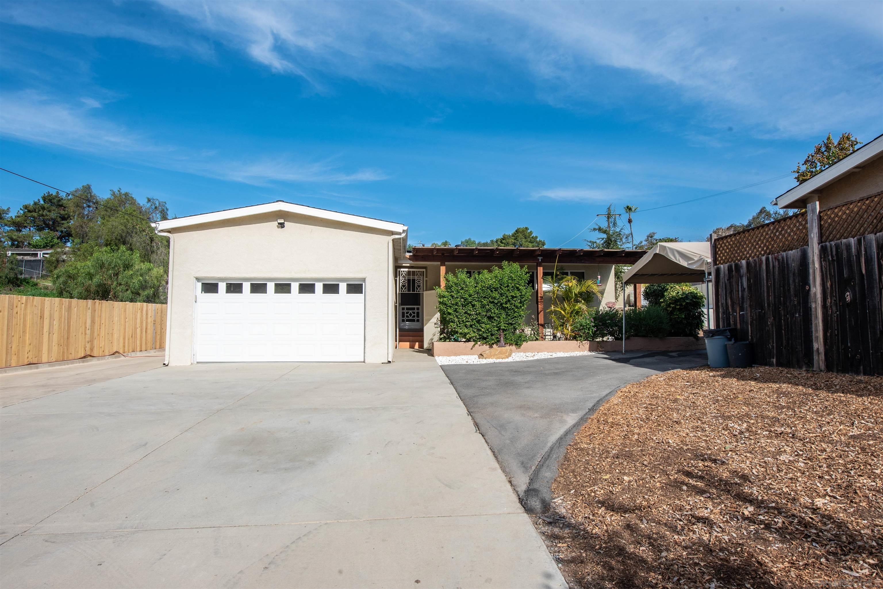 Detail Gallery Image 22 of 75 For 6406-08 N Radio Dr, San Diego,  CA 92114 - – Beds | – Baths