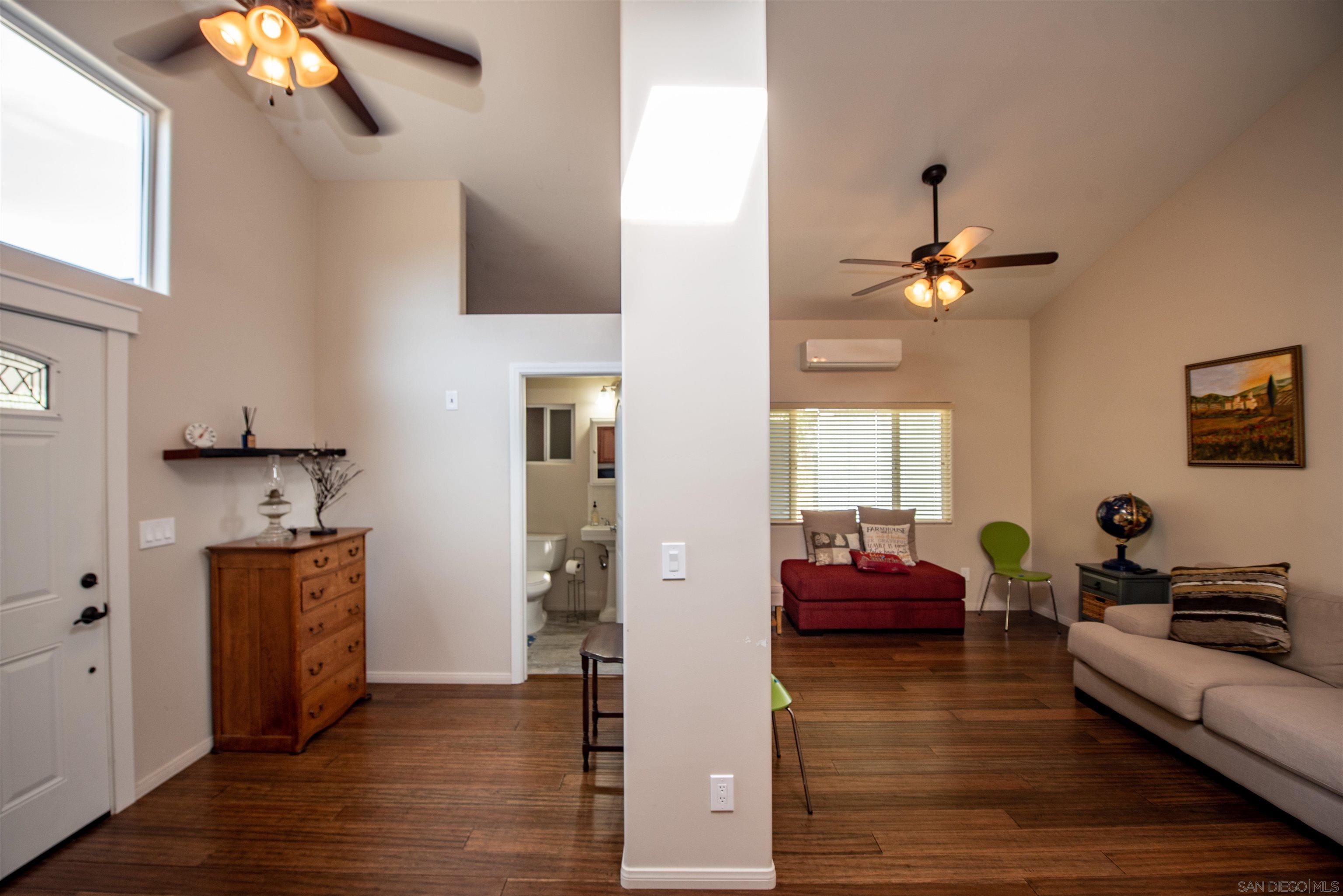 Detail Gallery Image 10 of 75 For 6406-08 N Radio Dr, San Diego,  CA 92114 - – Beds | – Baths