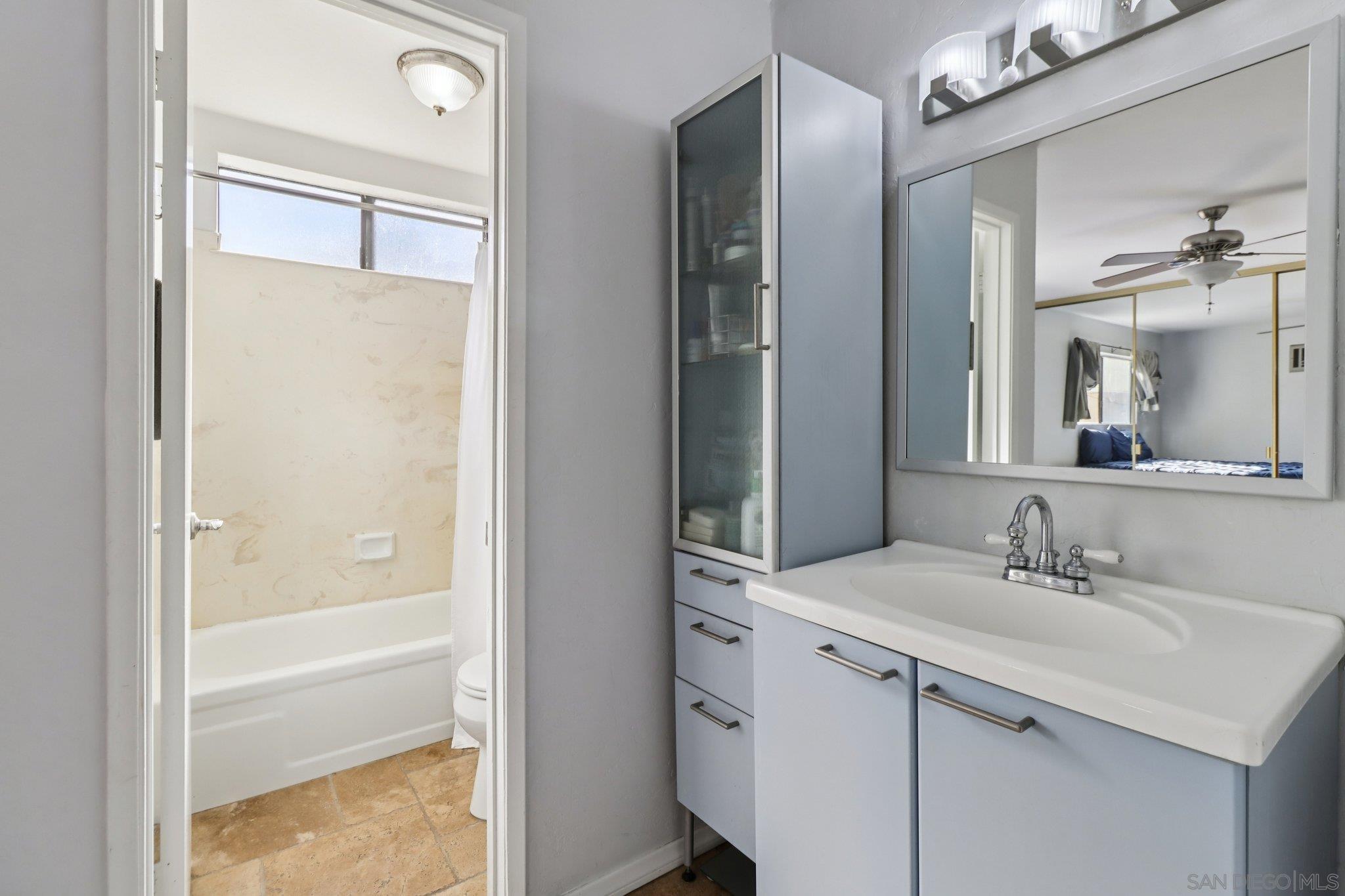 Detail Gallery Image 16 of 34 For 4415  38th St  #4,  San Diego,  CA 92116 - 2 Beds | 2 Baths