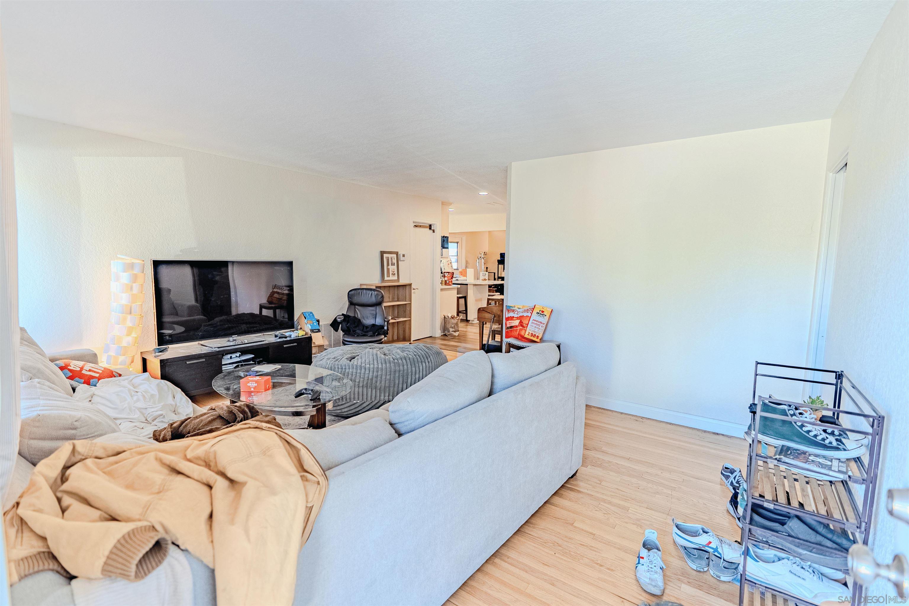 Detail Gallery Image 17 of 23 For 6443  Cleo St, San Diego,  CA 92115 - 5 Beds | 2 Baths