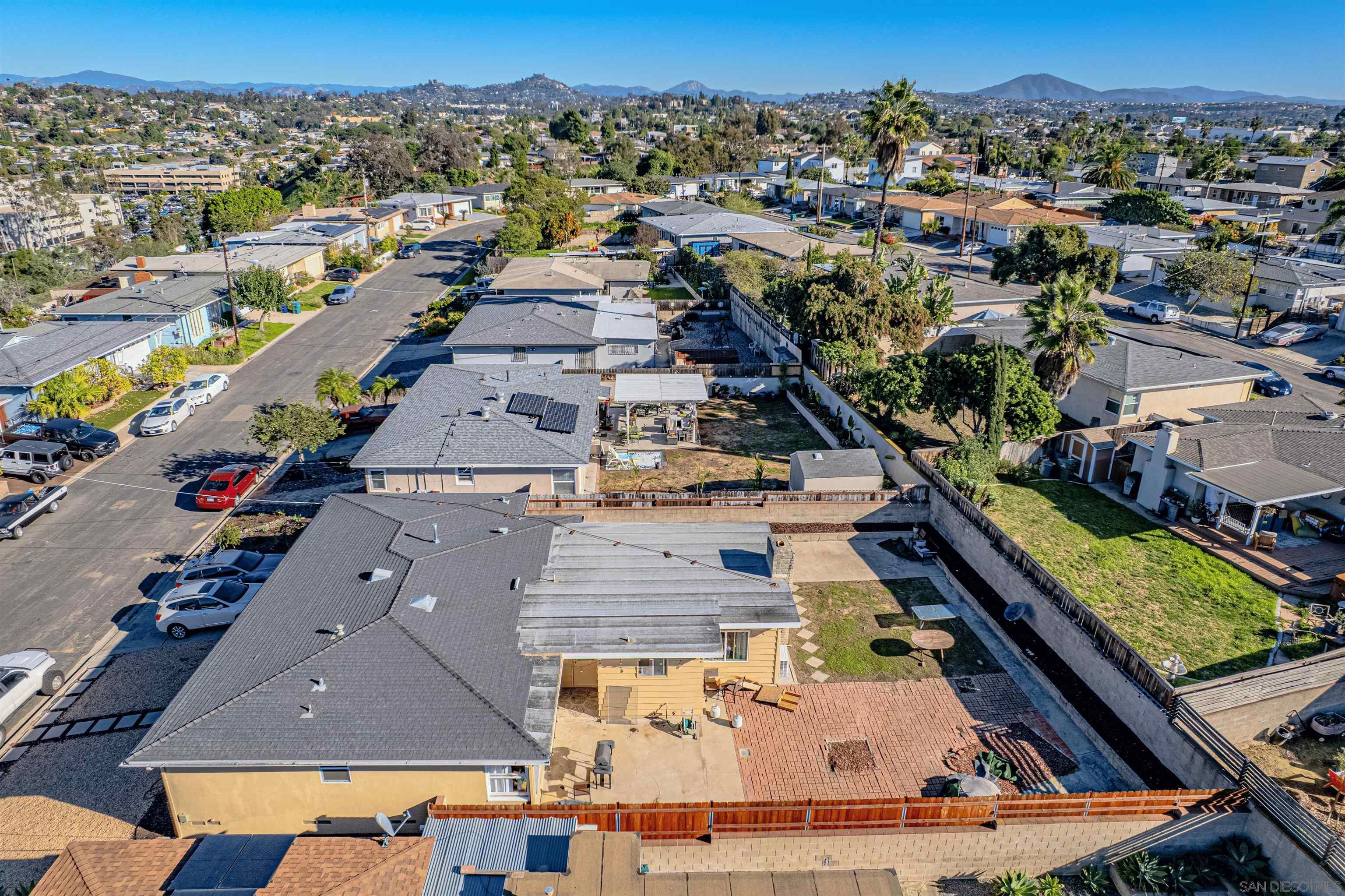 Detail Gallery Image 7 of 23 For 6443  Cleo St, San Diego,  CA 92115 - 5 Beds | 2 Baths
