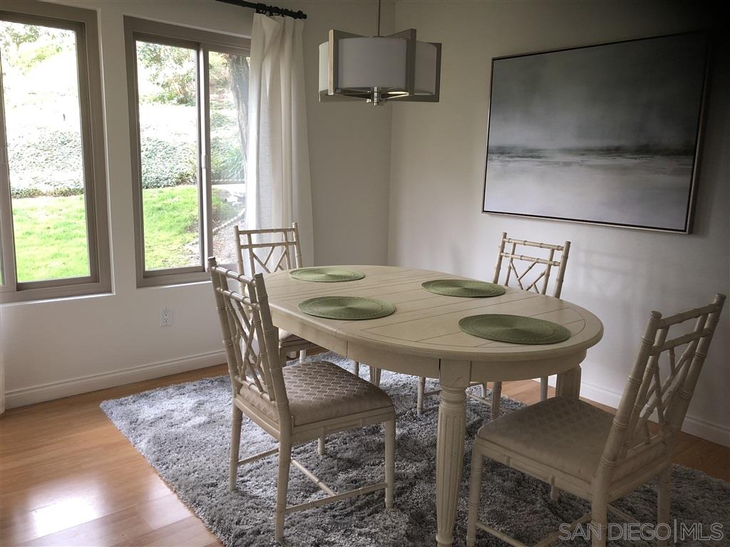 Detail Gallery Image 5 of 25 For 17657  Pomerado Rd  52, San Diego,  CA 92128 - 2 Beds | 2 Baths