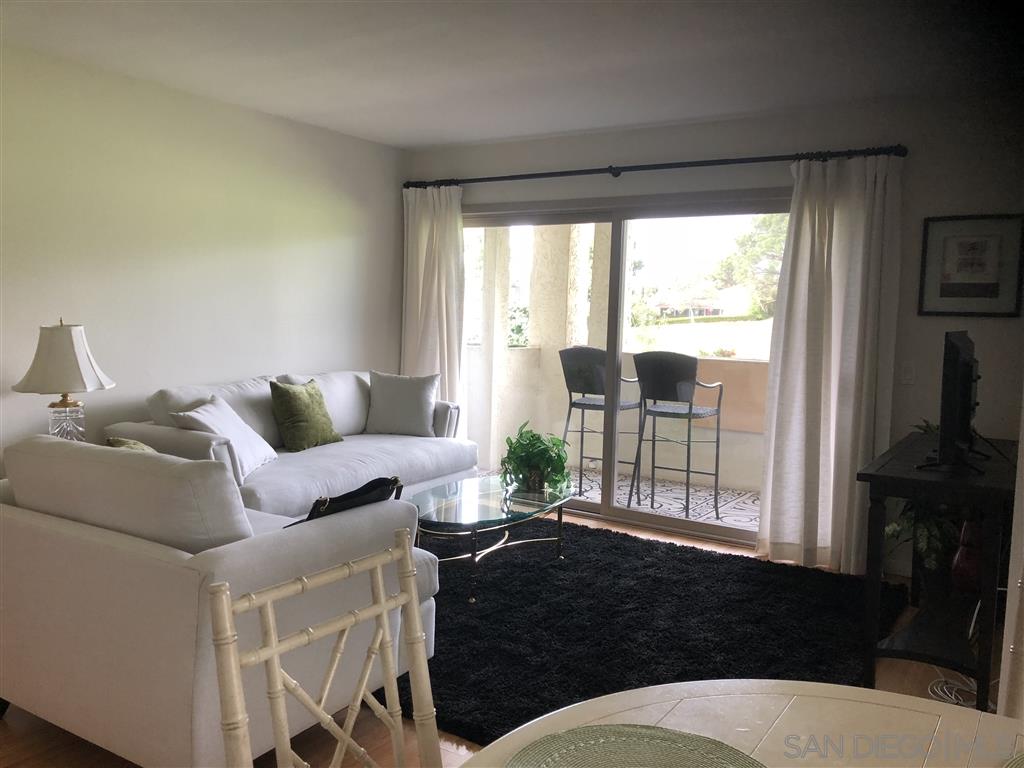 Detail Gallery Image 9 of 25 For 17657  Pomerado Rd  52, San Diego,  CA 92128 - 2 Beds | 2 Baths