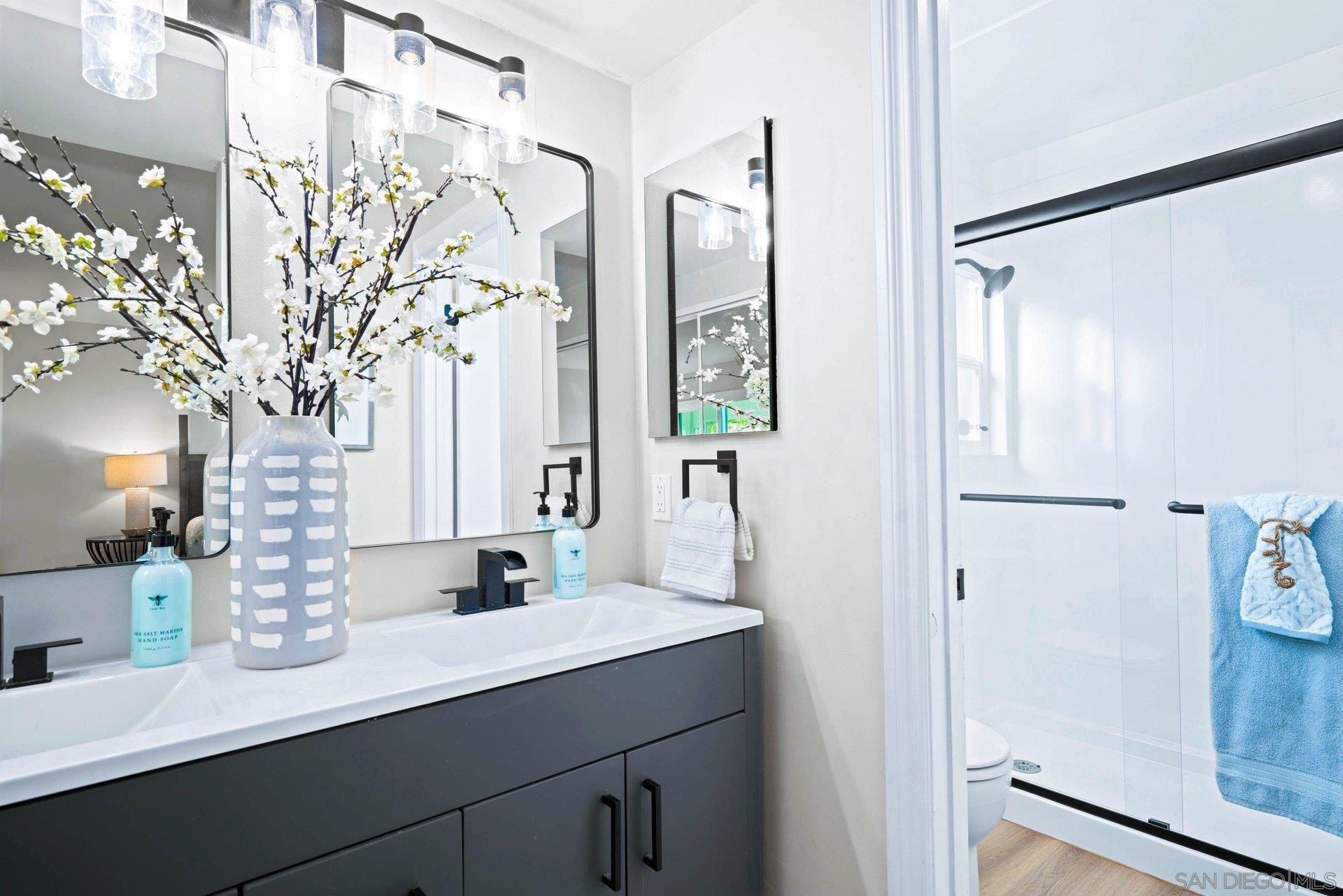 Detail Gallery Image 15 of 27 For 831  Santa Rosita, Solana Beach,  CA 92075 - 4 Beds | 2 Baths