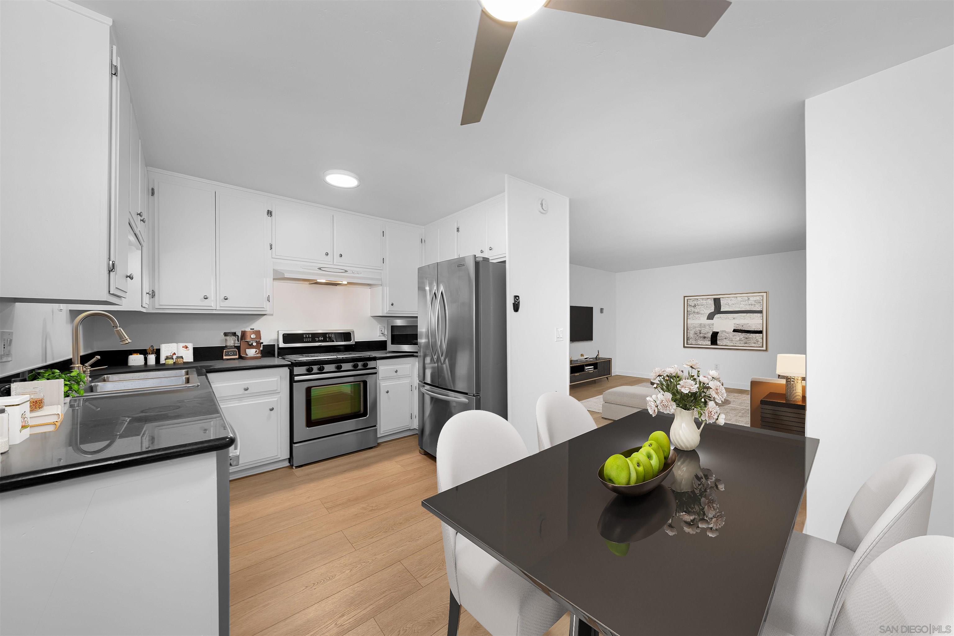 Detail Gallery Image 10 of 18 For 3852  3rd Avenue, San Diego,  CA 92103 - – Beds | – Baths