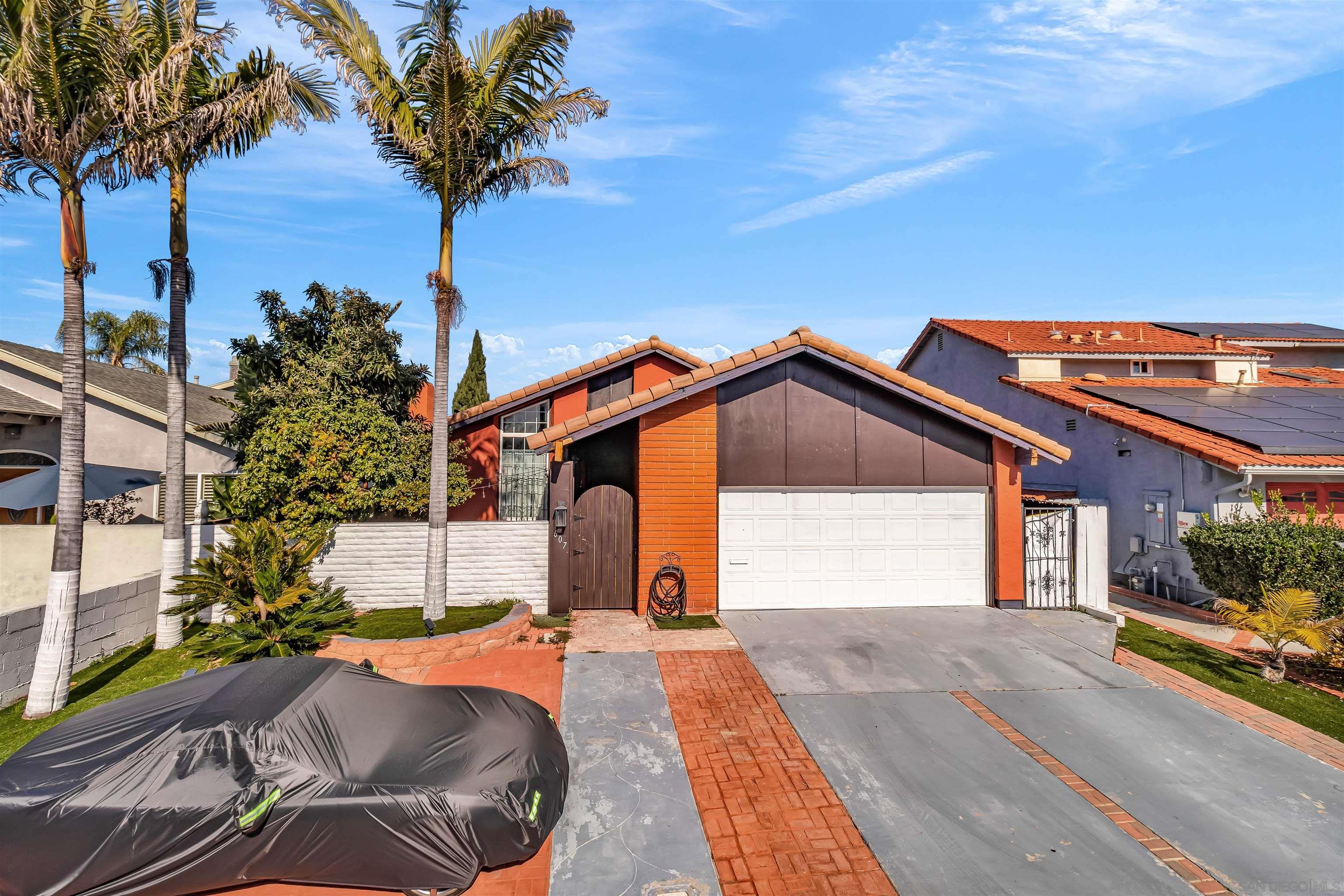 Detail Gallery Image 9 of 29 For 607 E J St, Chula Vista,  CA 91910 - 4 Beds | 2 Baths