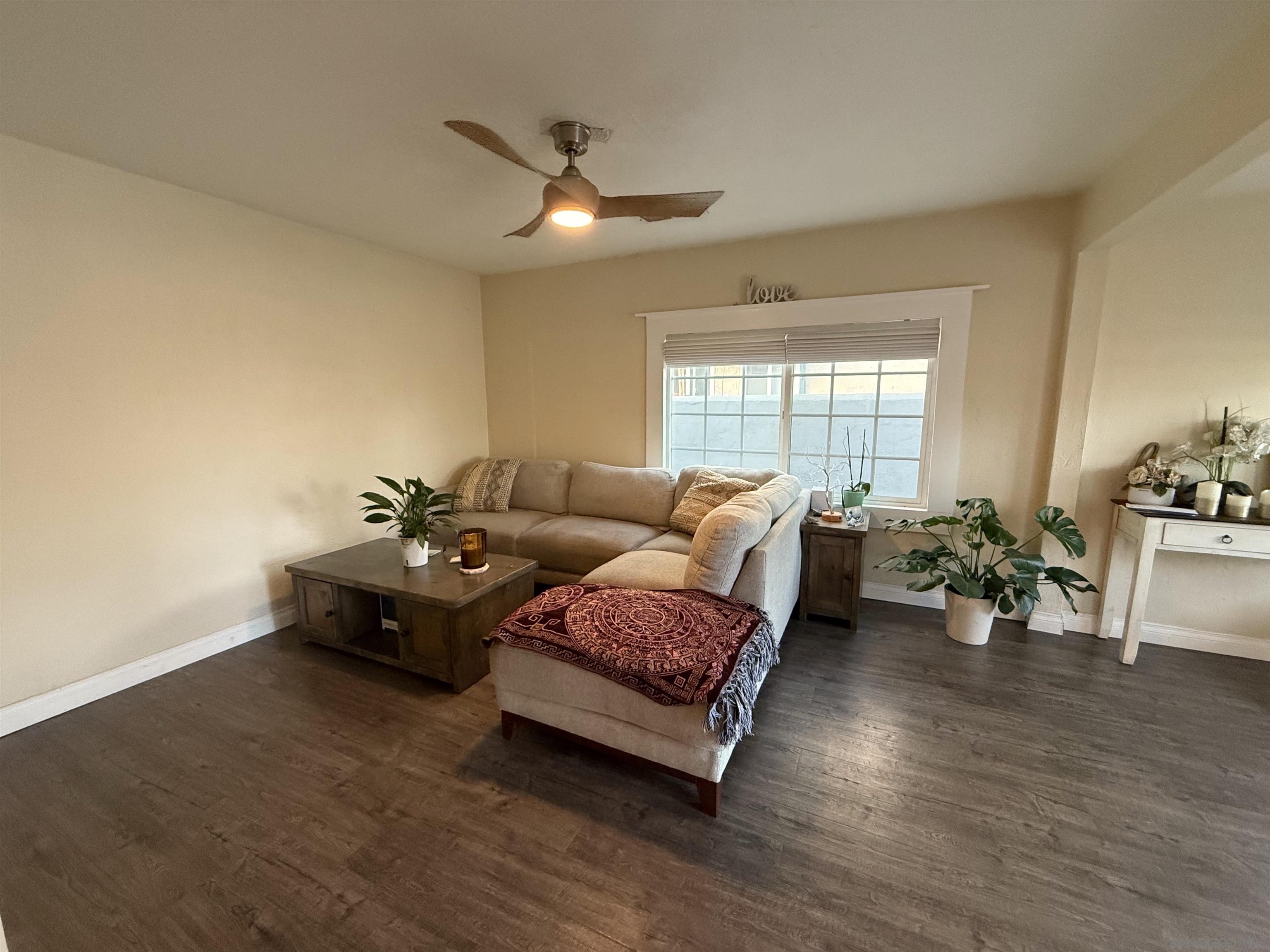 Detail Gallery Image 4 of 23 For 3428  40th, San Diego,  CA 92105 - 3 Beds | 1 Baths