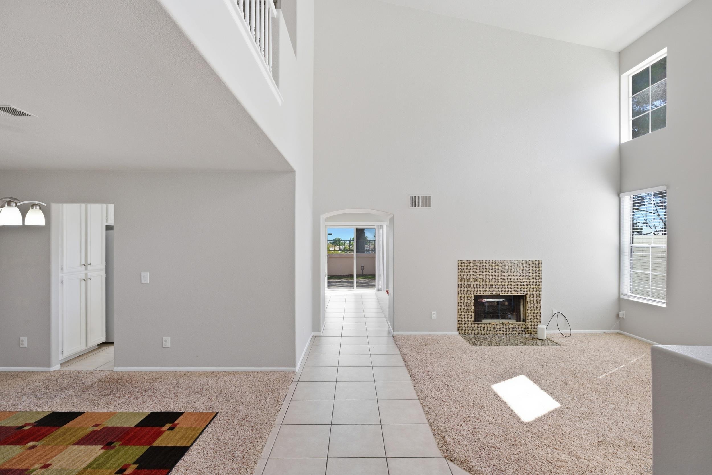 Detail Gallery Image 17 of 70 For 2517  Whispering Palms Loop, Chula Vista,  CA 91915 - 3 Beds | 2/1 Baths