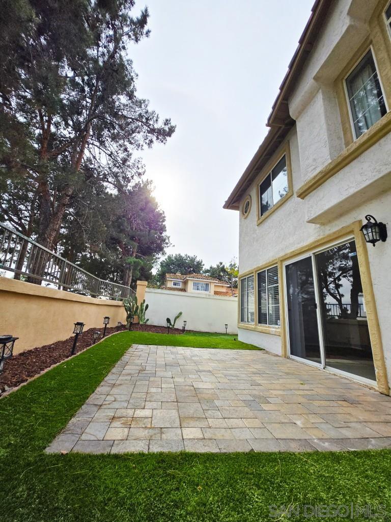 Detail Gallery Image 18 of 52 For 2517  Whispering Palms Loop, Chula Vista,  CA 91915 - 3 Beds | 2/1 Baths