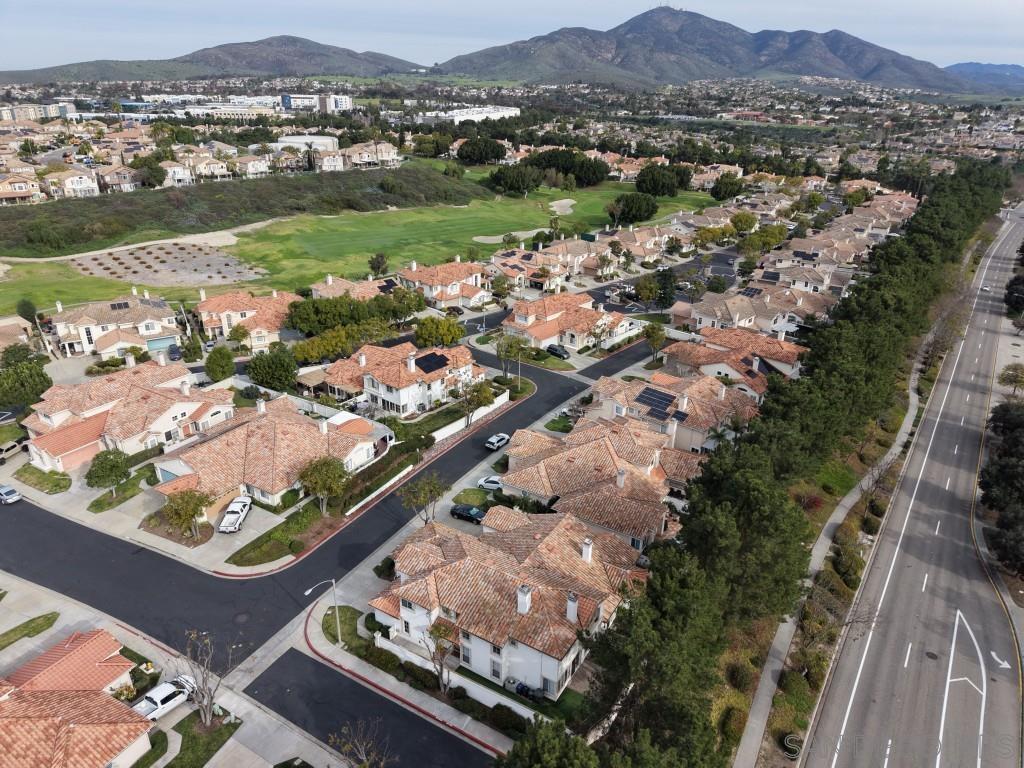 Detail Gallery Image 3 of 70 For 2517  Whispering Palms Loop, Chula Vista,  CA 91915 - 3 Beds | 2/1 Baths