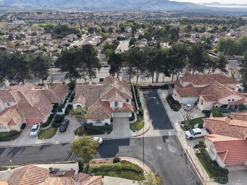Detail Gallery Image 22 of 52 For 2517  Whispering Palms Loop, Chula Vista,  CA 91915 - 3 Beds | 2/1 Baths