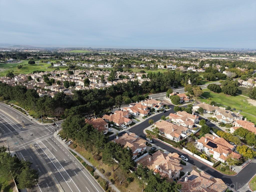 Detail Gallery Image 27 of 52 For 2517  Whispering Palms Loop, Chula Vista,  CA 91915 - 3 Beds | 2/1 Baths