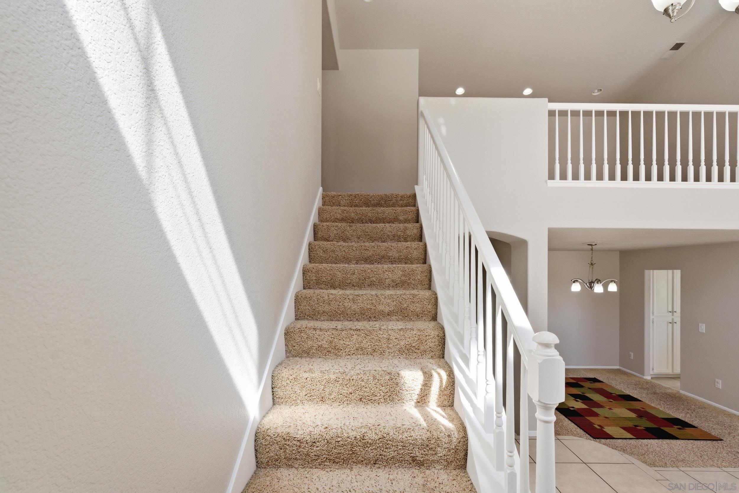 Detail Gallery Image 46 of 70 For 2517  Whispering Palms Loop, Chula Vista,  CA 91915 - 3 Beds | 2/1 Baths