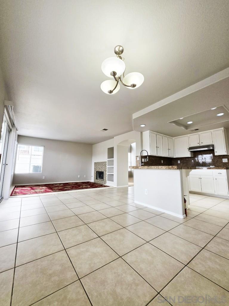 Detail Gallery Image 47 of 52 For 2517  Whispering Palms Loop, Chula Vista,  CA 91915 - 3 Beds | 2/1 Baths