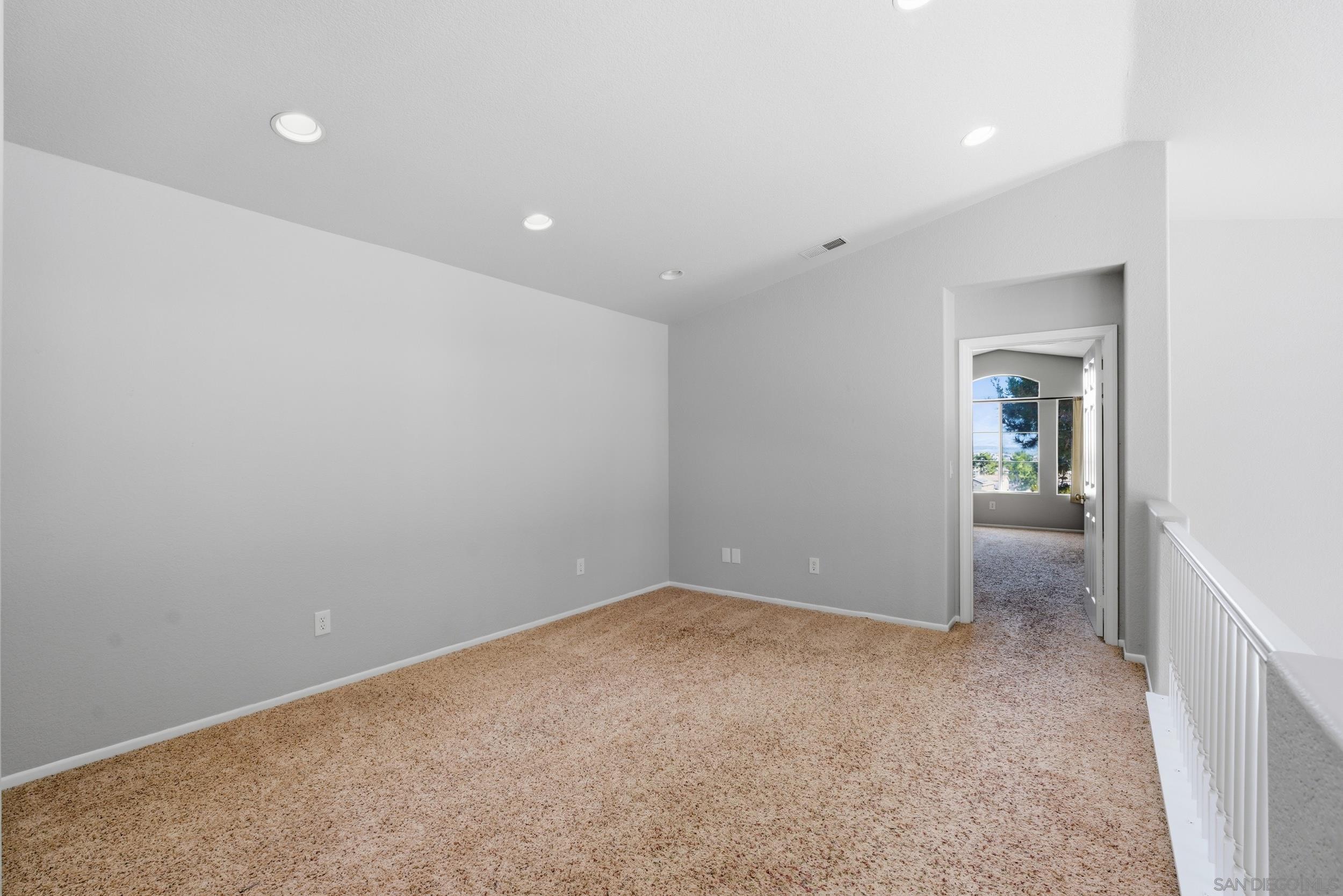 Detail Gallery Image 47 of 70 For 2517  Whispering Palms Loop, Chula Vista,  CA 91915 - 3 Beds | 2/1 Baths