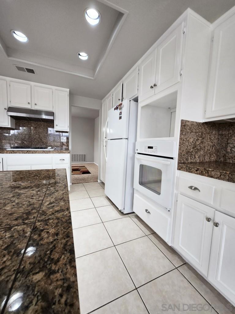 Detail Gallery Image 48 of 52 For 2517  Whispering Palms Loop, Chula Vista,  CA 91915 - 3 Beds | 2/1 Baths