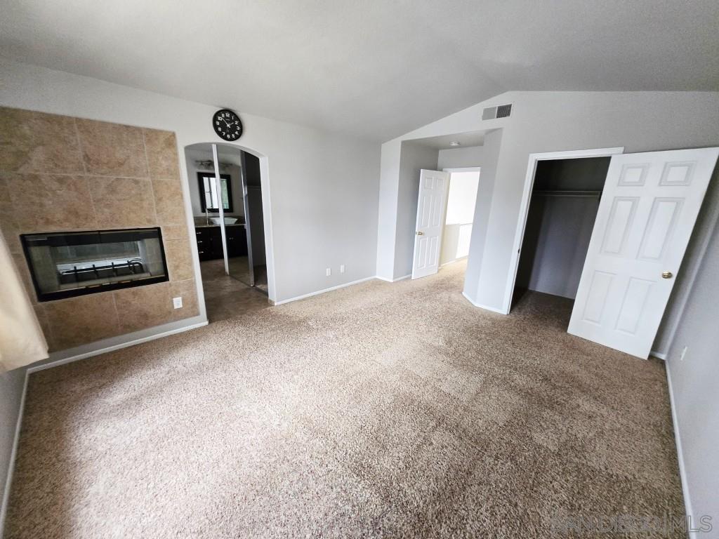 Detail Gallery Image 9 of 70 For 2517  Whispering Palms Loop, Chula Vista,  CA 91915 - 3 Beds | 2/1 Baths