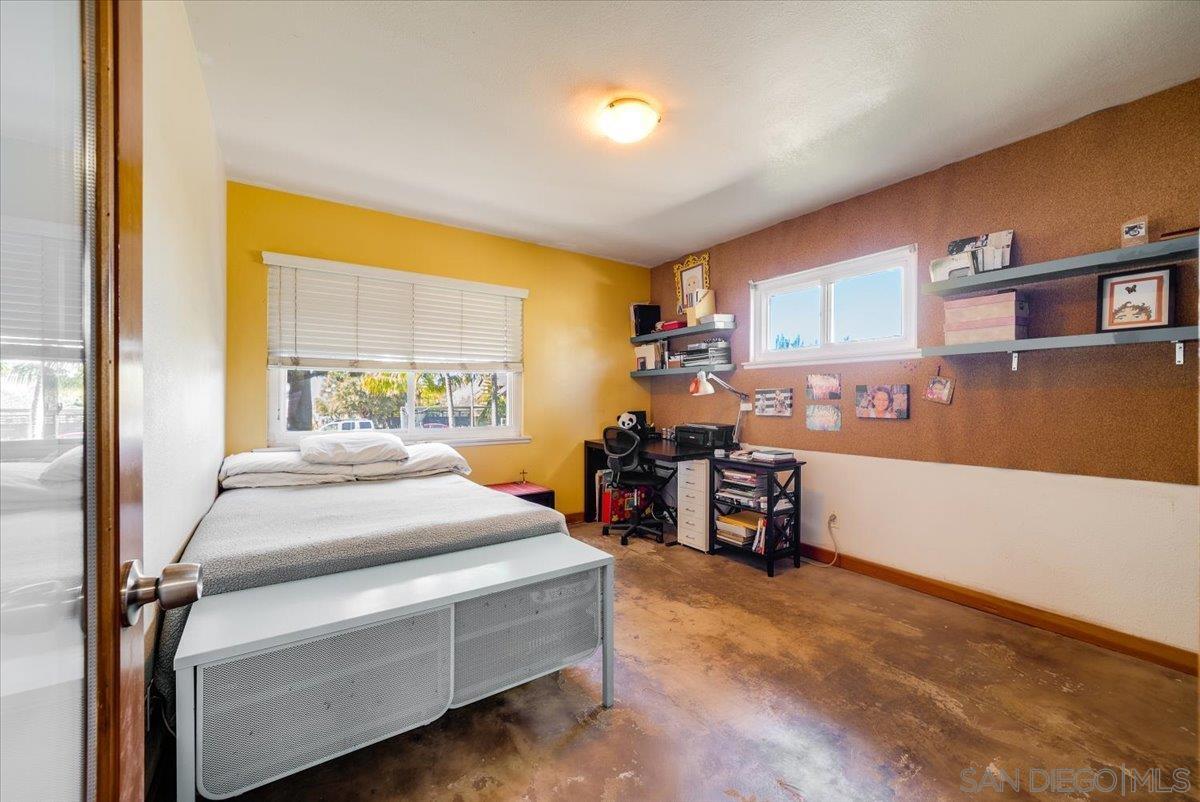 Detail Gallery Image 29 of 60 For 1386  Lake Drive, Encinitas,  CA 92024 - 4 Beds | 3 Baths