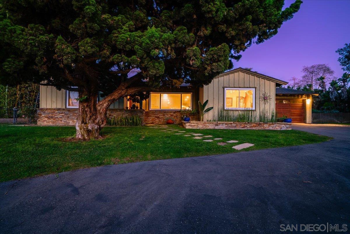 Detail Gallery Image 48 of 60 For 1386  Lake Drive, Encinitas,  CA 92024 - 4 Beds | 3 Baths