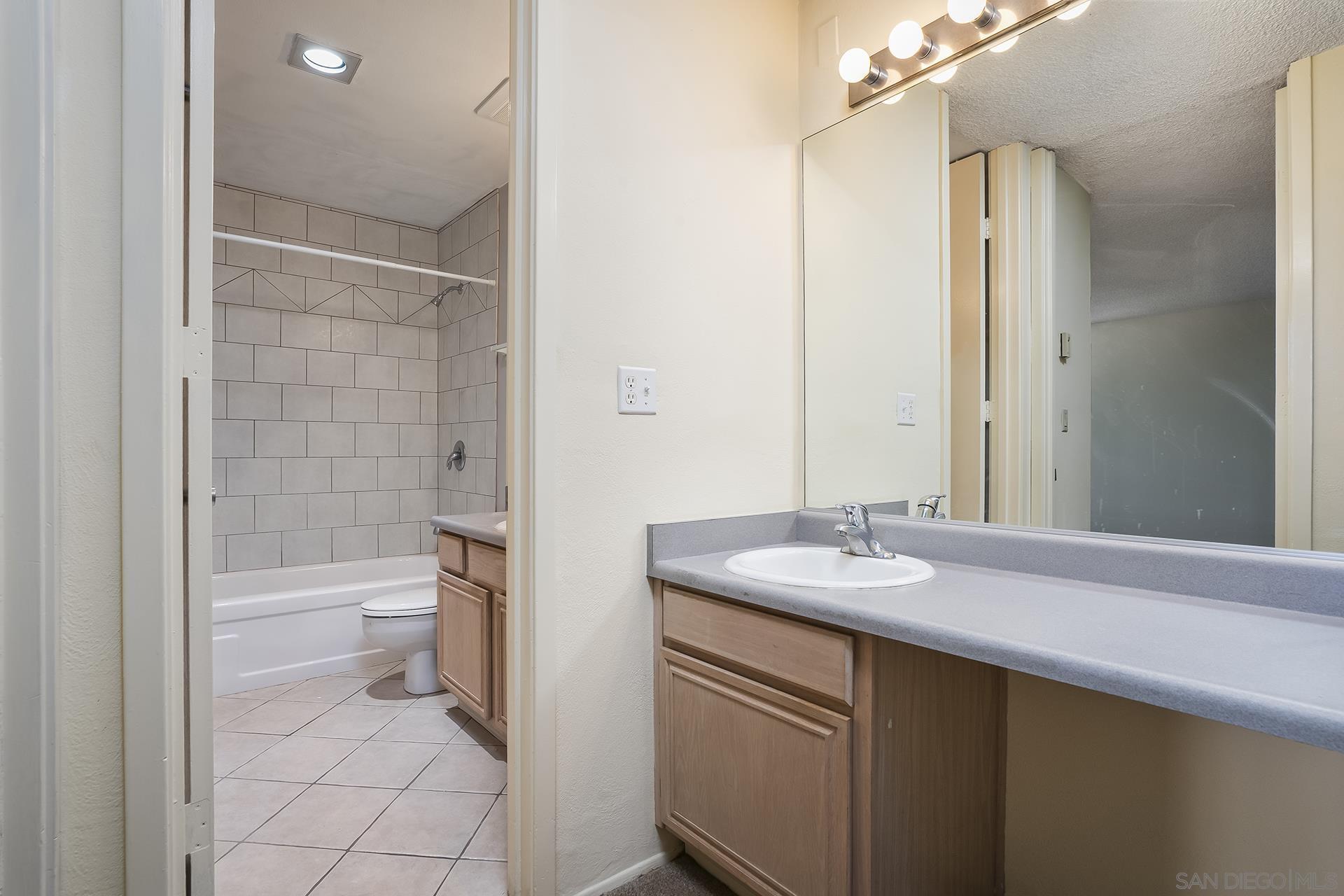 Detail Gallery Image 14 of 42 For 3050  Rue Dorleans  429, San Diego,  CA 92110 - 2 Beds | 1 Baths