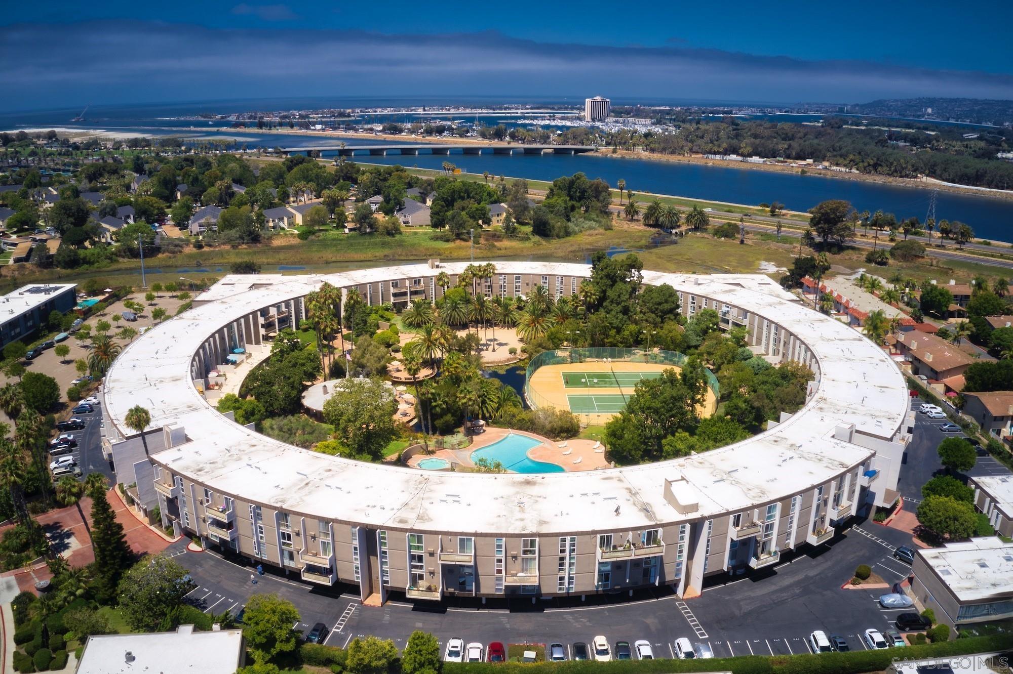 Detail Gallery Image 37 of 42 For 3050  Rue Dorleans  429, San Diego,  CA 92110 - 2 Beds | 1 Baths