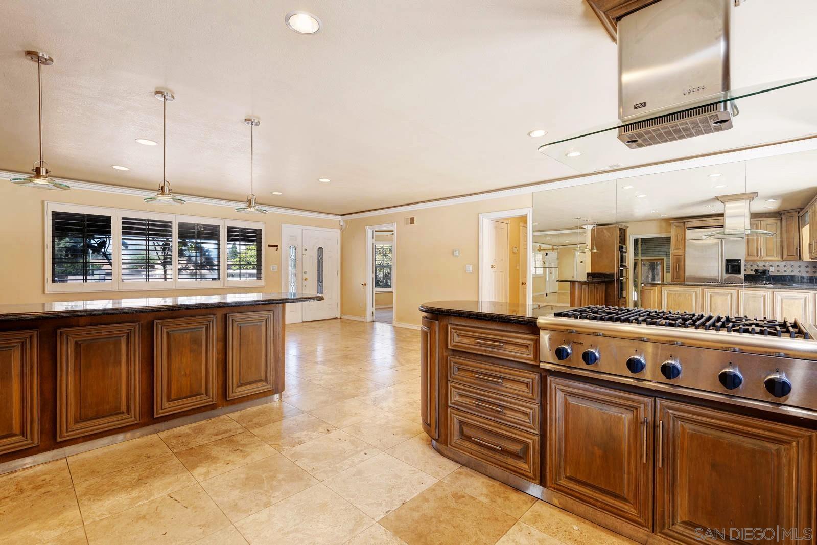 Detail Gallery Image 19 of 58 For 68 E Bonita Rd, Chula Vista,  CA 91910 - 3 Beds | 2 Baths