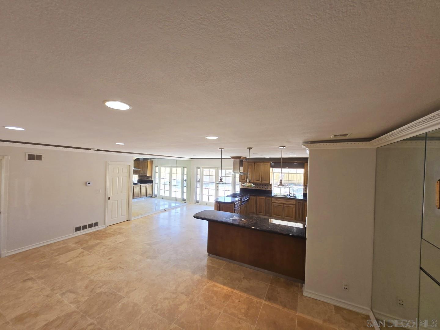 Detail Gallery Image 33 of 58 For 68 E Bonita Rd, Chula Vista,  CA 91910 - 3 Beds | 2 Baths