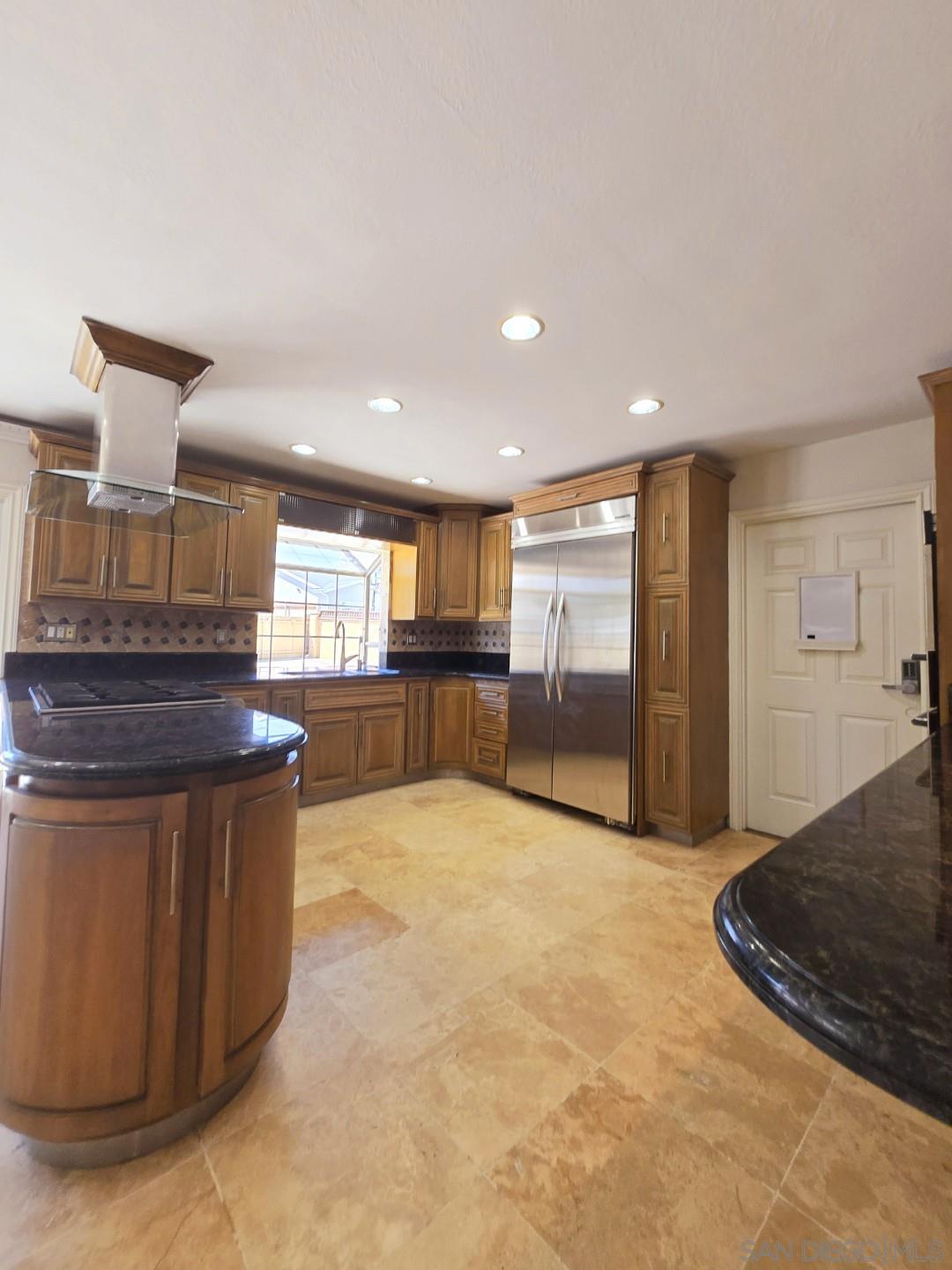 Detail Gallery Image 34 of 58 For 68 E Bonita Rd, Chula Vista,  CA 91910 - 3 Beds | 2 Baths