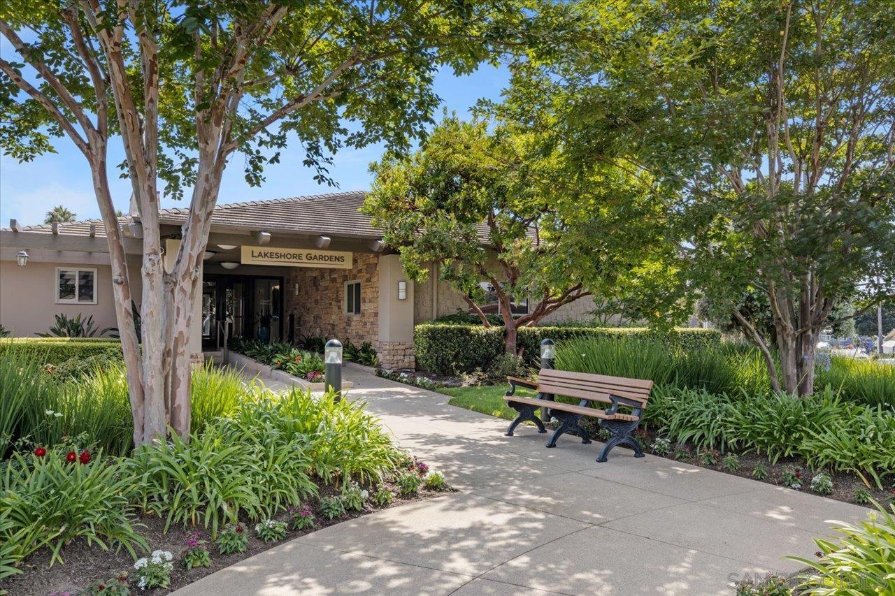 Detail Gallery Image 22 of 44 For 7305  San Bartolo Street  374, Carlsbad,  CA 92011 - 2 Beds | 2 Baths