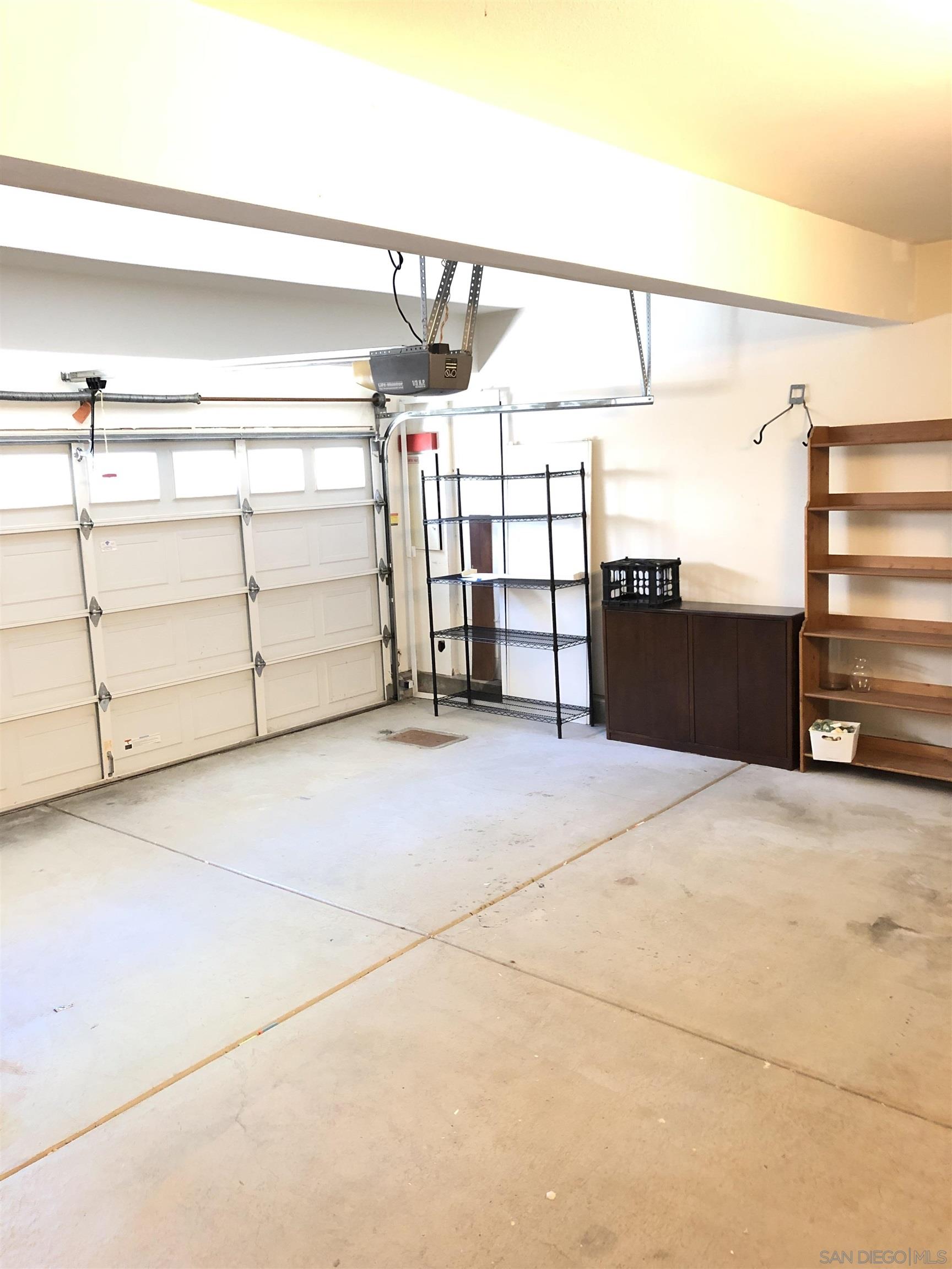 Detail Gallery Image 20 of 32 For 229  Melinda, Oceanside,  CA 92057 - 4 Beds | 2/1 Baths