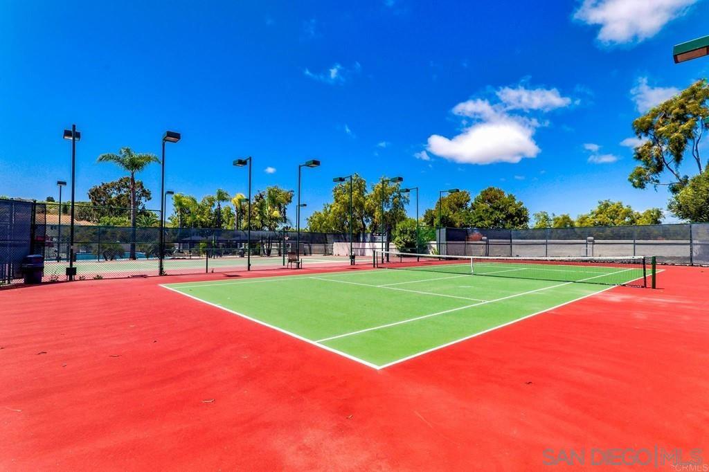 Detail Gallery Image 23 of 32 For 229  Melinda, Oceanside,  CA 92057 - 4 Beds | 2/1 Baths