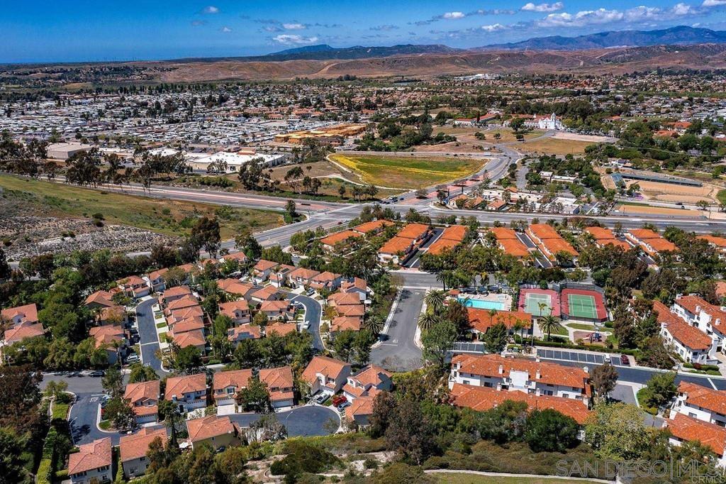 Detail Gallery Image 26 of 32 For 229  Melinda, Oceanside,  CA 92057 - 4 Beds | 2/1 Baths