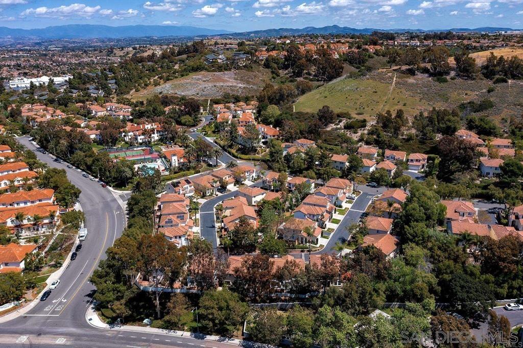 Detail Gallery Image 27 of 32 For 229  Melinda, Oceanside,  CA 92057 - 4 Beds | 2/1 Baths