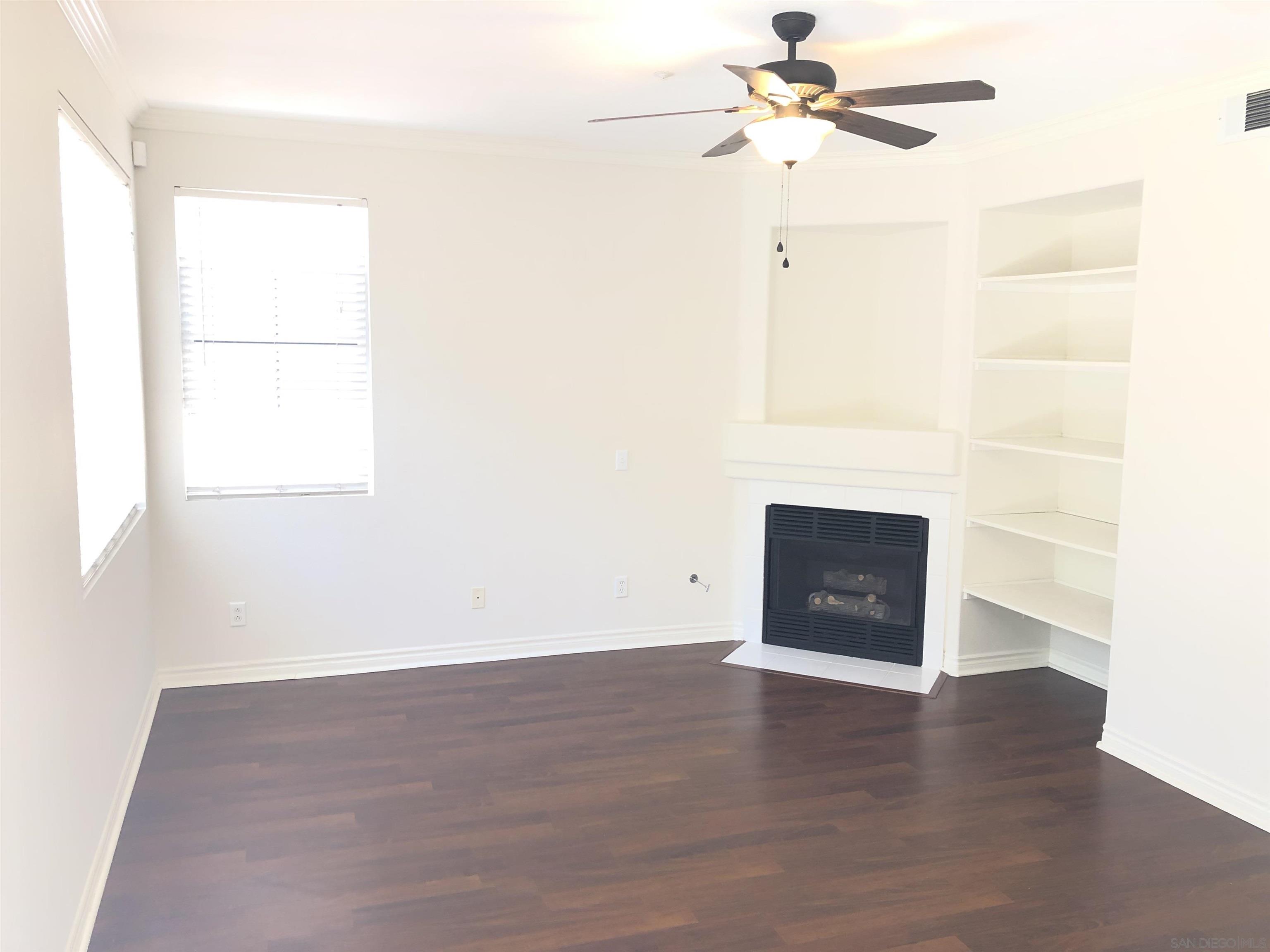 Detail Gallery Image 7 of 32 For 229  Melinda, Oceanside,  CA 92057 - 4 Beds | 2/1 Baths