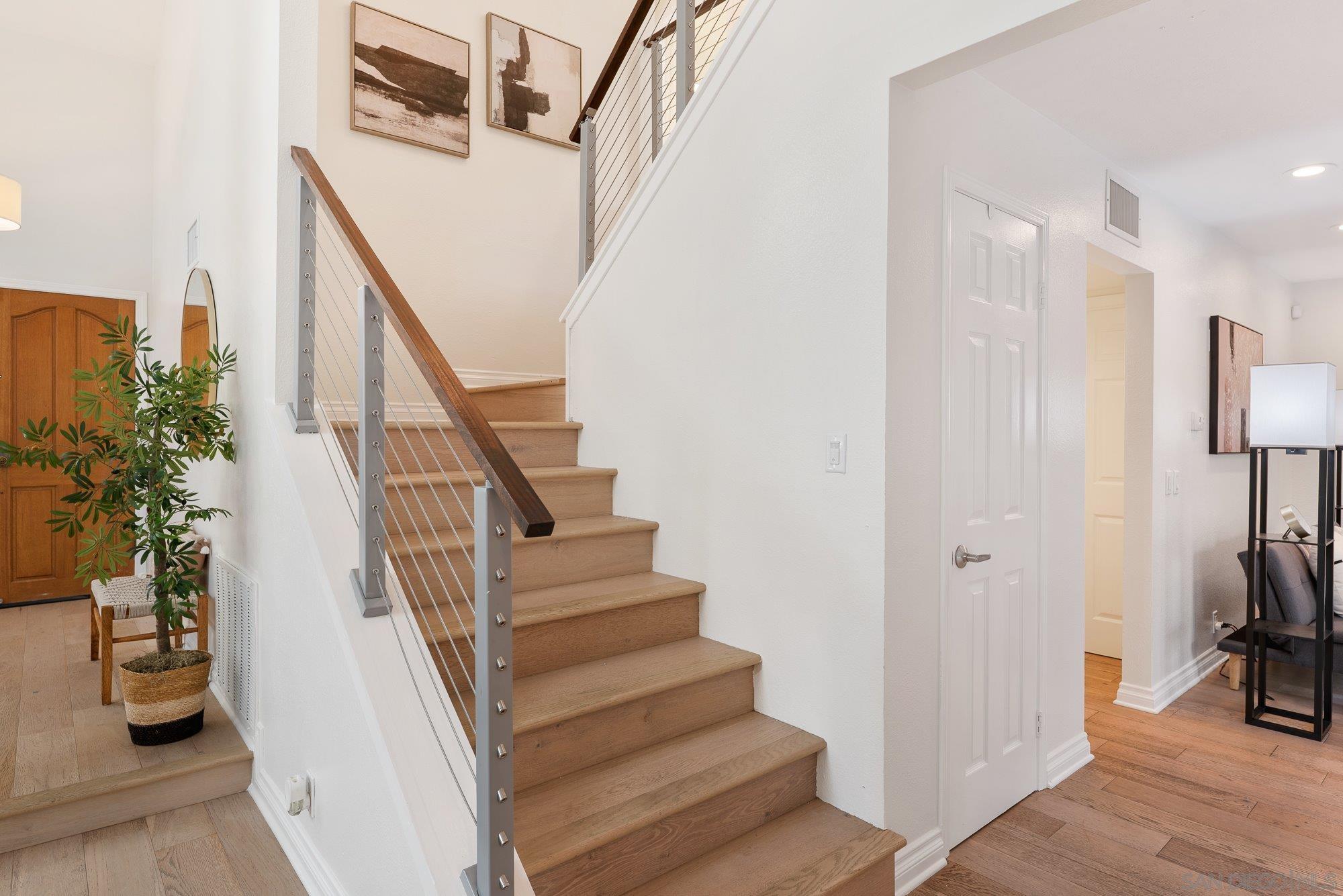 Detail Gallery Image 18 of 44 For 4246  Cordobes Cv, San Diego,  CA 92130 - 3 Beds | 2/1 Baths