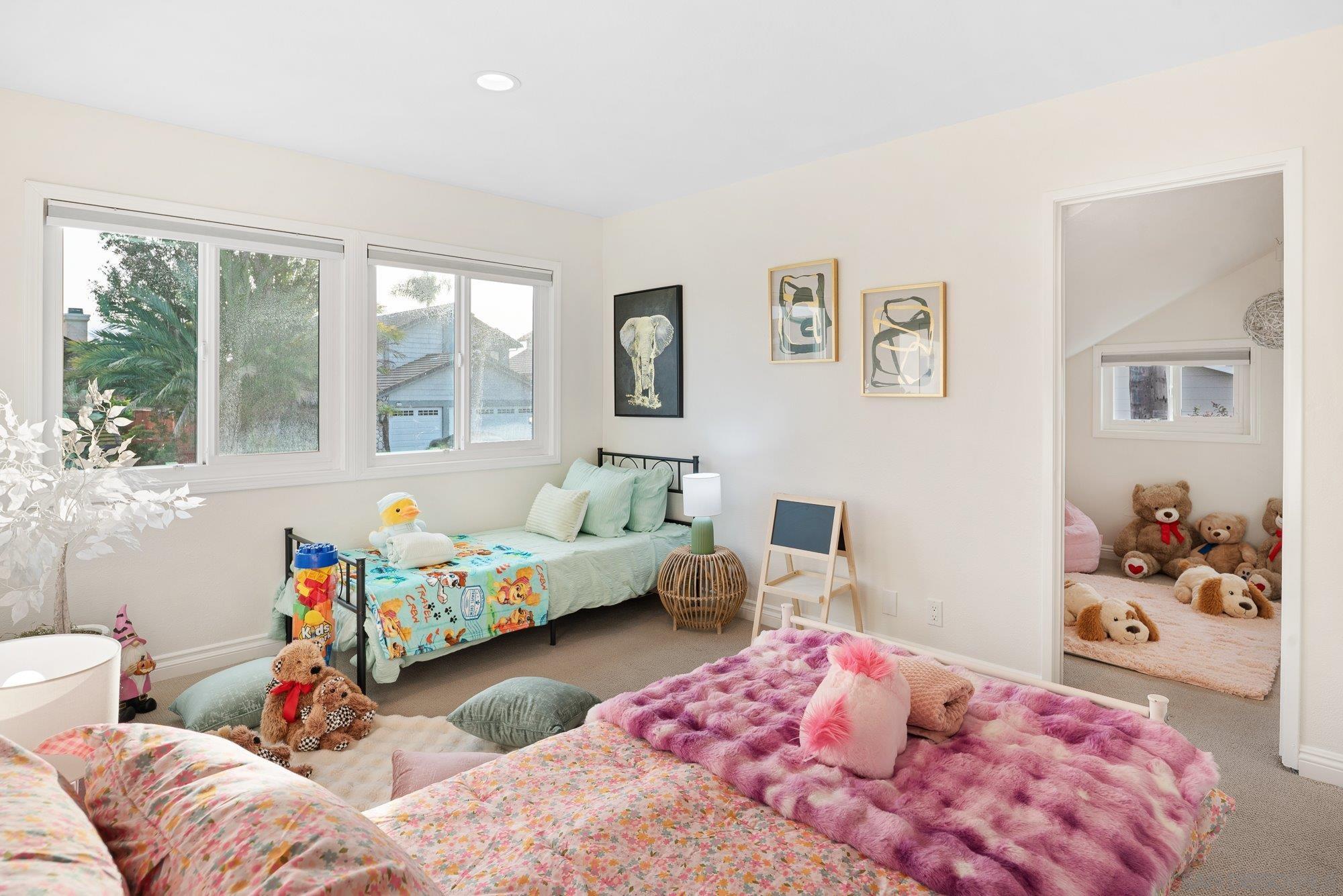 Detail Gallery Image 26 of 44 For 4246  Cordobes Cv, San Diego,  CA 92130 - 3 Beds | 2/1 Baths