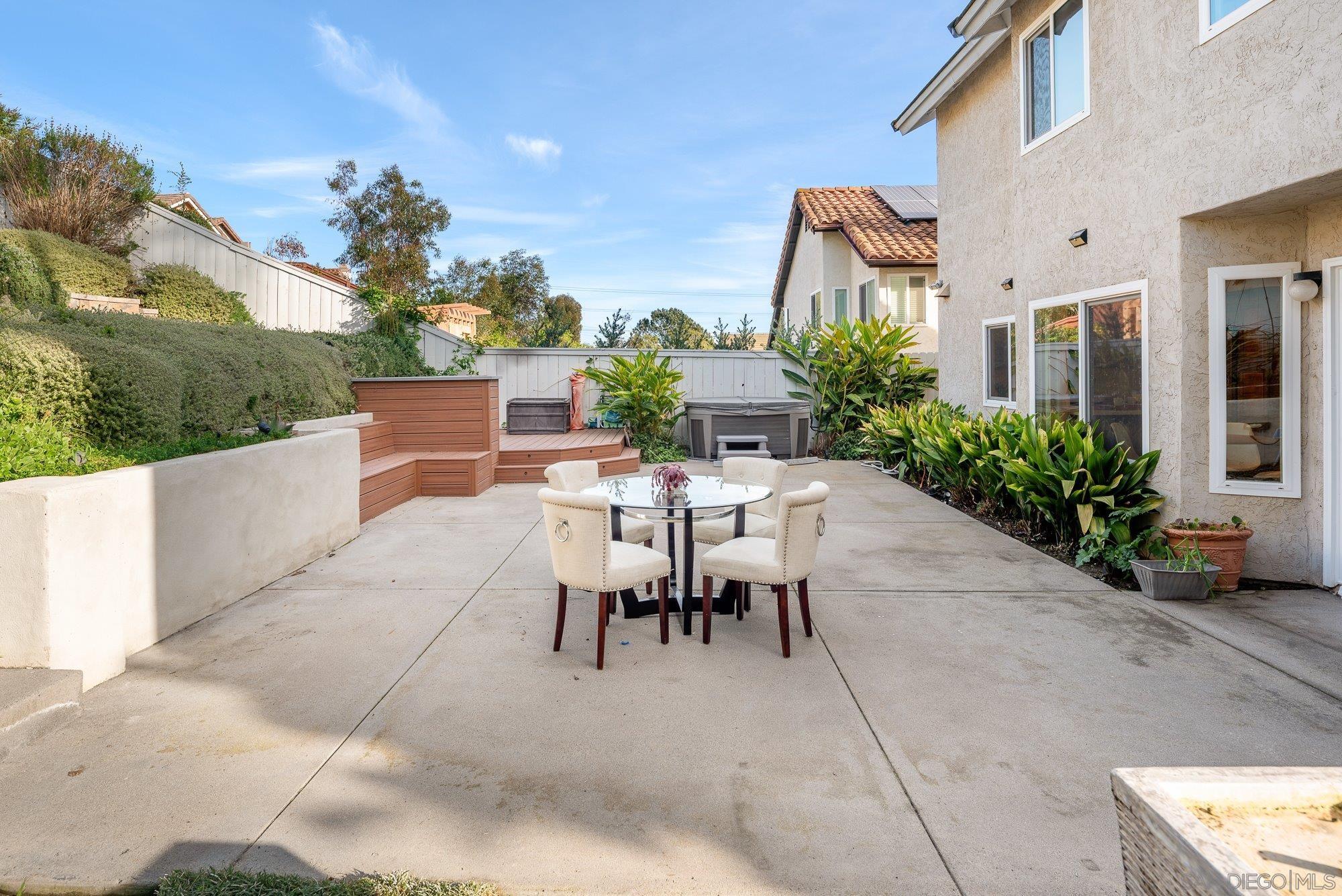 Detail Gallery Image 32 of 44 For 4246  Cordobes Cv, San Diego,  CA 92130 - 3 Beds | 2/1 Baths