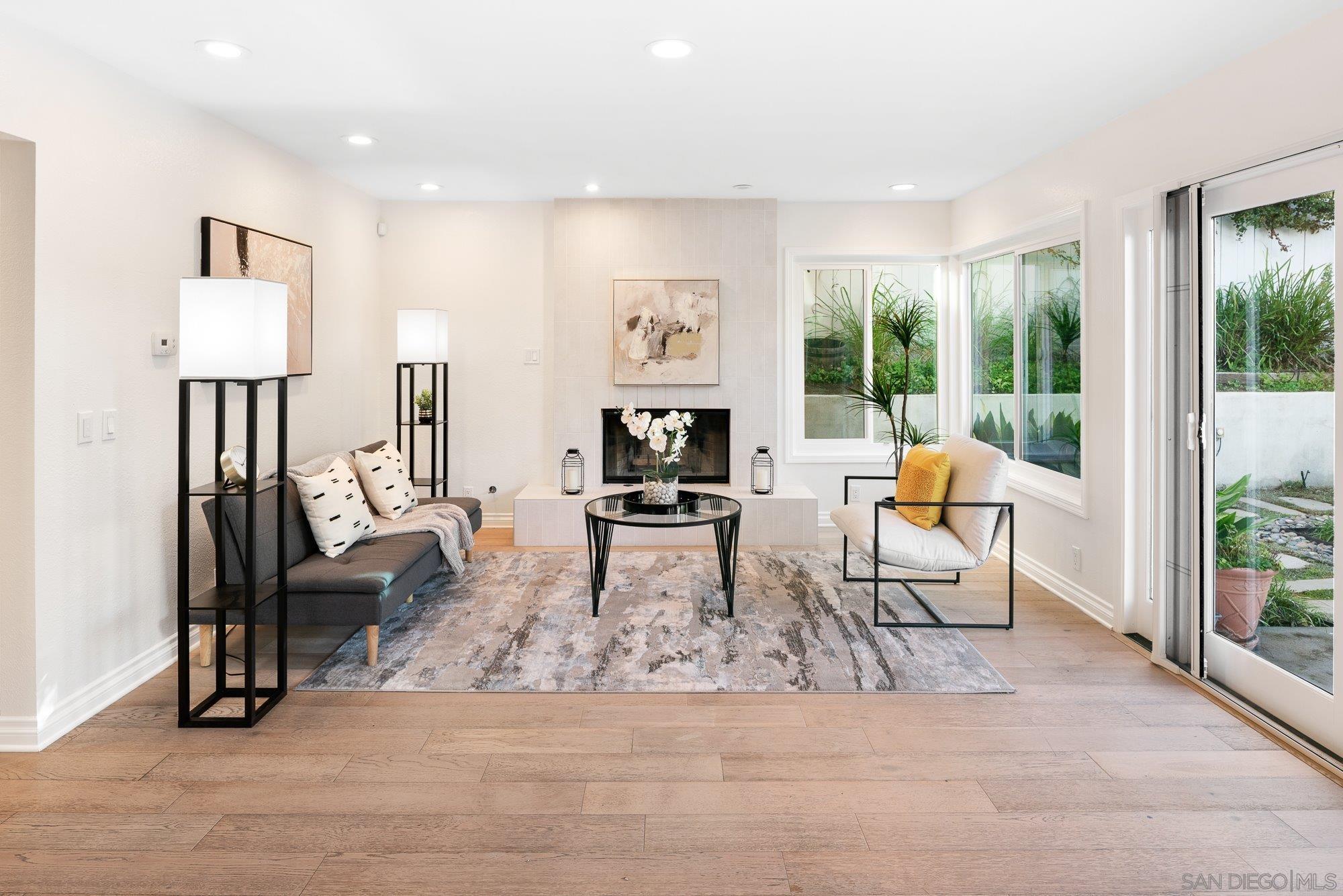 Detail Gallery Image 9 of 44 For 4246  Cordobes Cv, San Diego,  CA 92130 - 3 Beds | 2/1 Baths