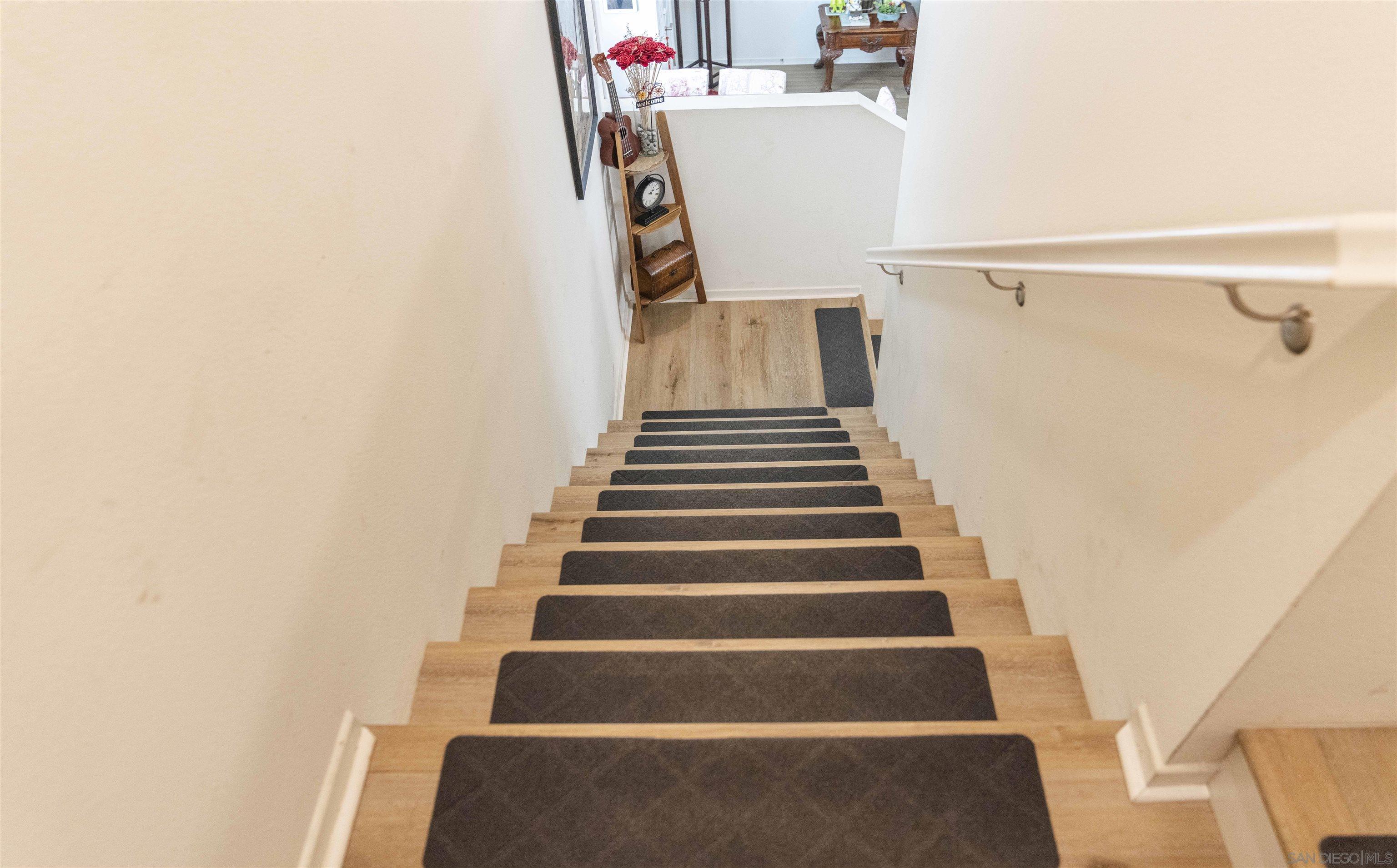 Detail Gallery Image 31 of 49 For 5216  Beachfront Cove St  #UNIT 41,  San Diego,  CA 92154 - 4 Beds | 2/1 Baths