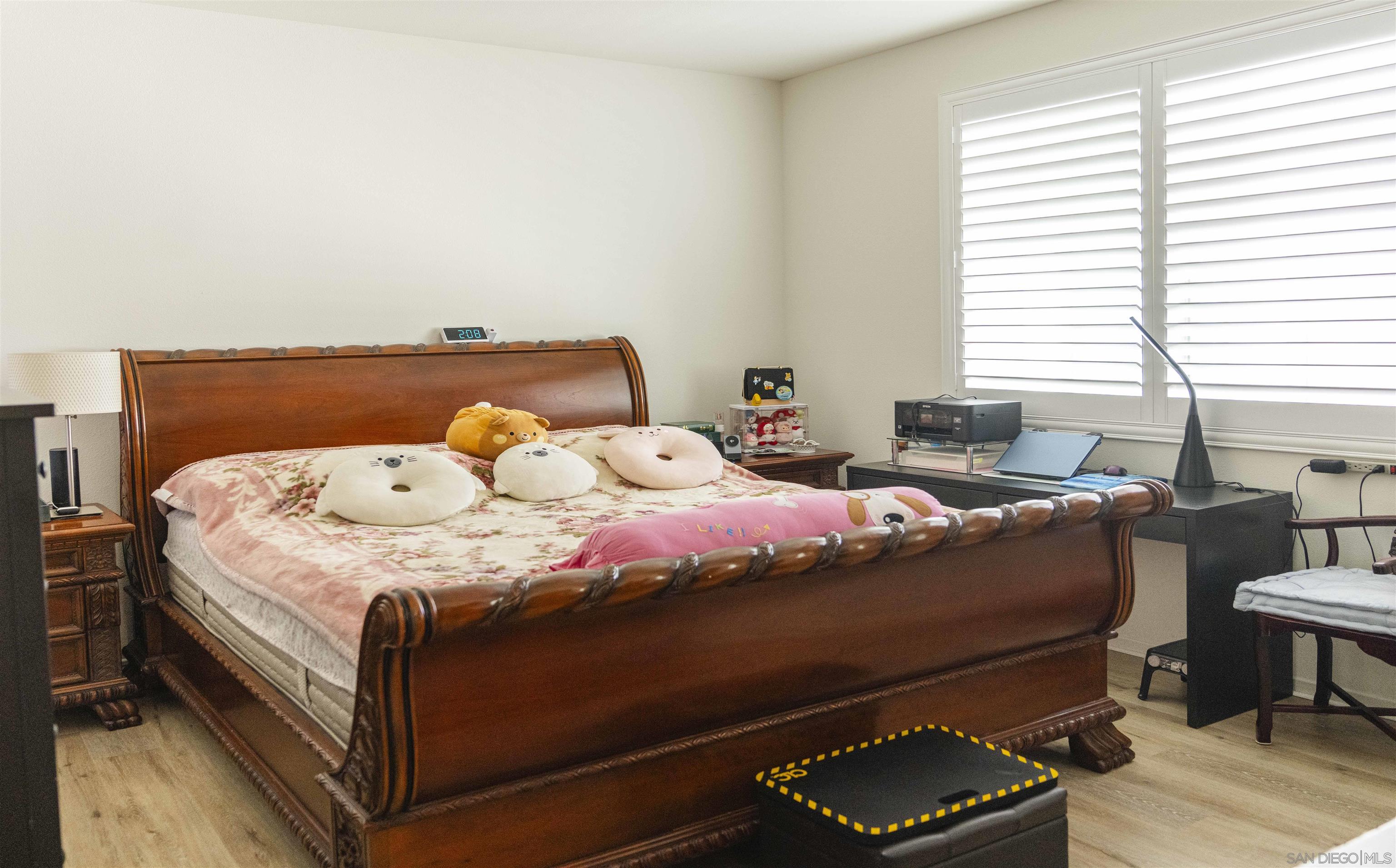 Detail Gallery Image 33 of 49 For 5216  Beachfront Cove St  #UNIT 41,  San Diego,  CA 92154 - 4 Beds | 2/1 Baths