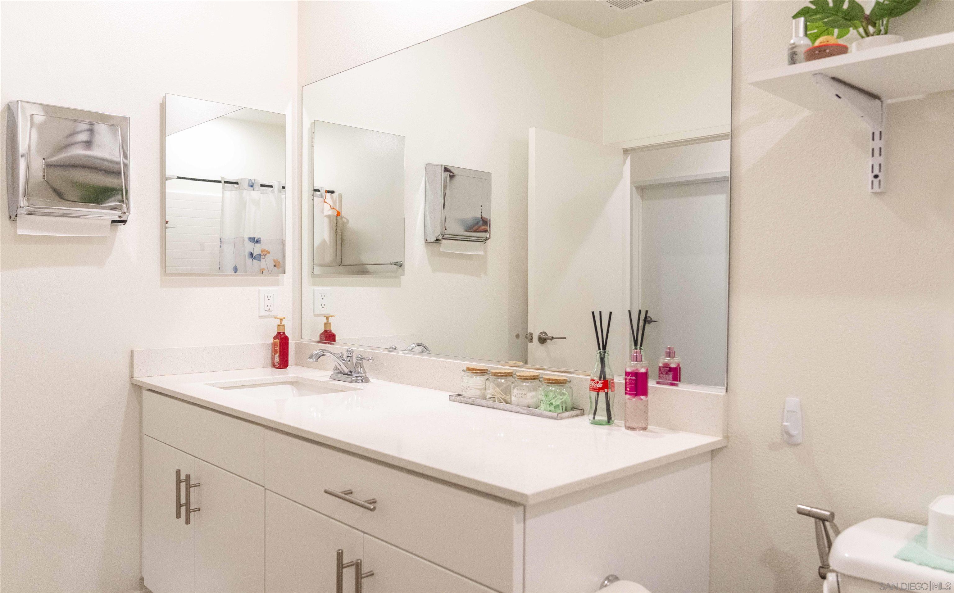 Detail Gallery Image 41 of 49 For 5216  Beachfront Cove St  #UNIT 41,  San Diego,  CA 92154 - 4 Beds | 2/1 Baths