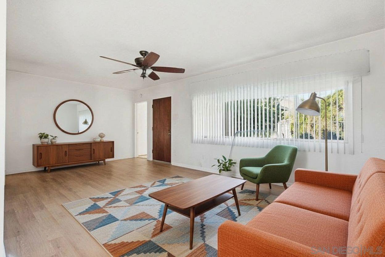 Detail Gallery Image 6 of 24 For 1015  Cedar Brook, Escondido,  CA 92025 - 3 Beds | 1 Baths