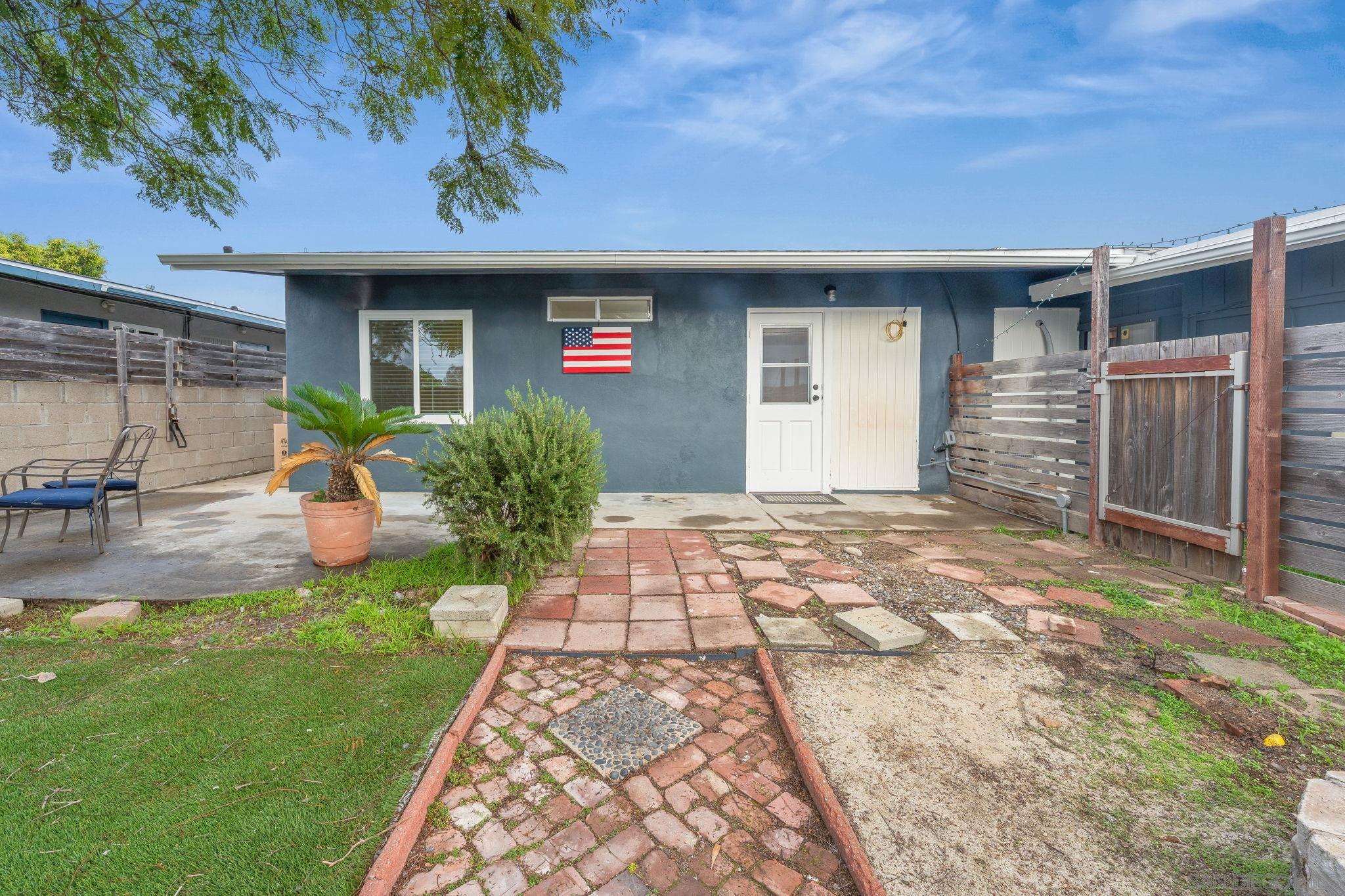 Front Image Thumbnail for SD260002565