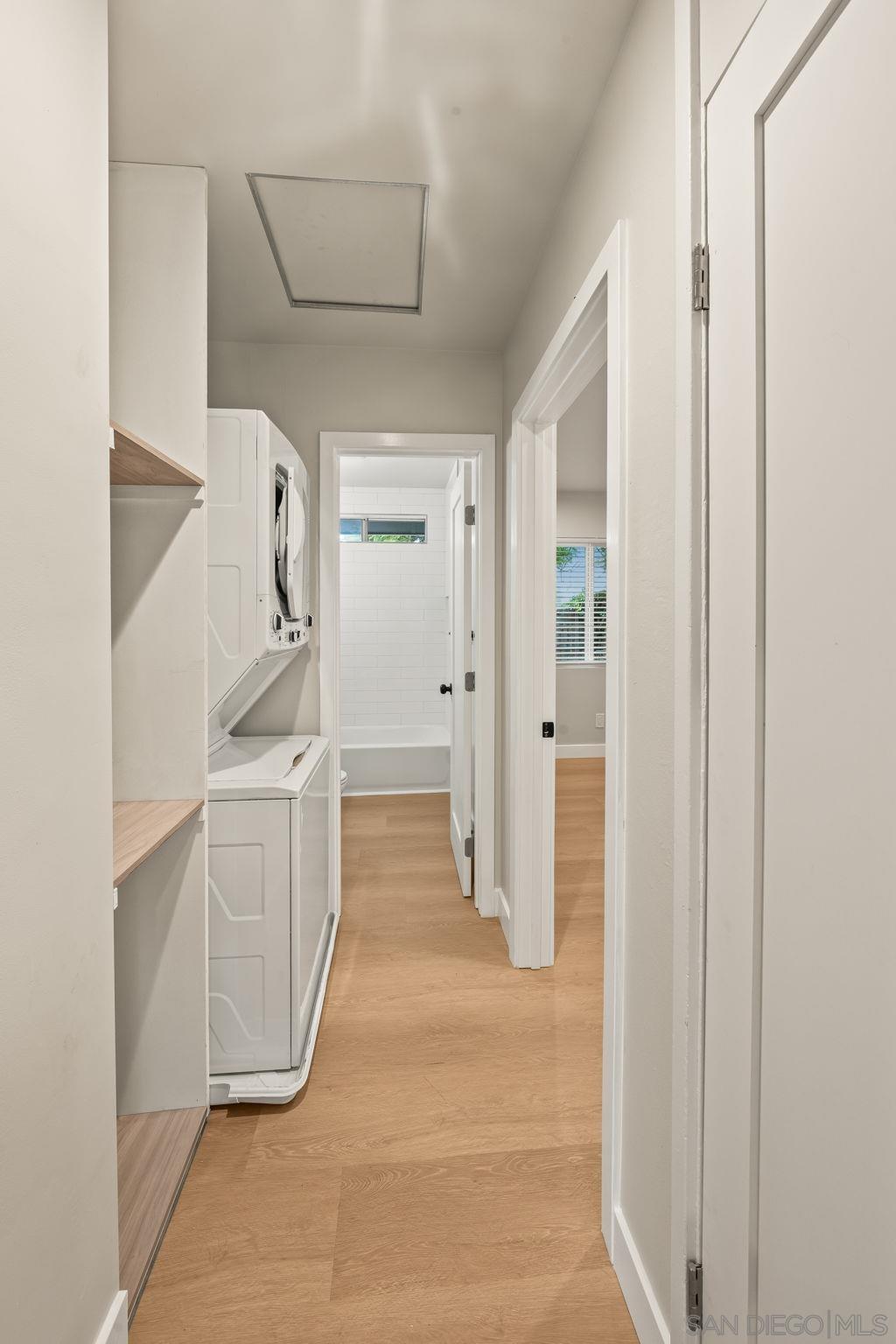 Detail Gallery Image 19 of 31 For 4356  Clairemont Dr, San Diego,  CA 92117 - 2 Beds | 1 Baths