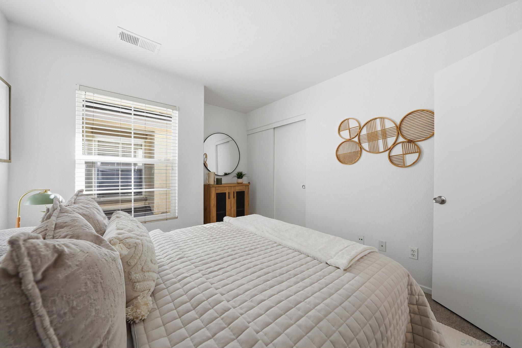 Detail Gallery Image 31 of 43 For 1453  Levant Ln  #1,  Chula Vista,  CA 91913 - 2 Beds | 2 Baths