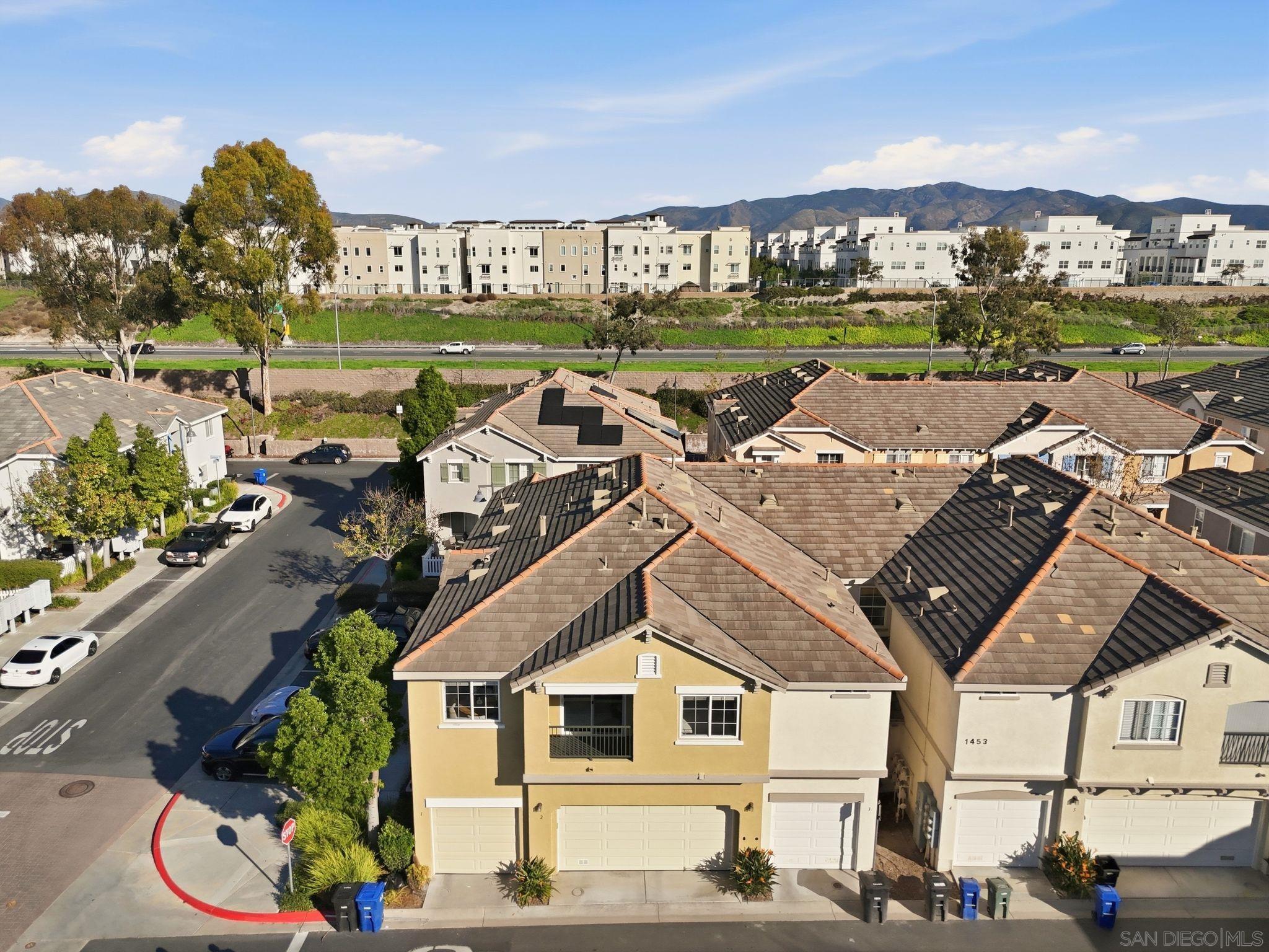 Detail Gallery Image 40 of 43 For 1453  Levant Ln  #1,  Chula Vista,  CA 91913 - 2 Beds | 2 Baths