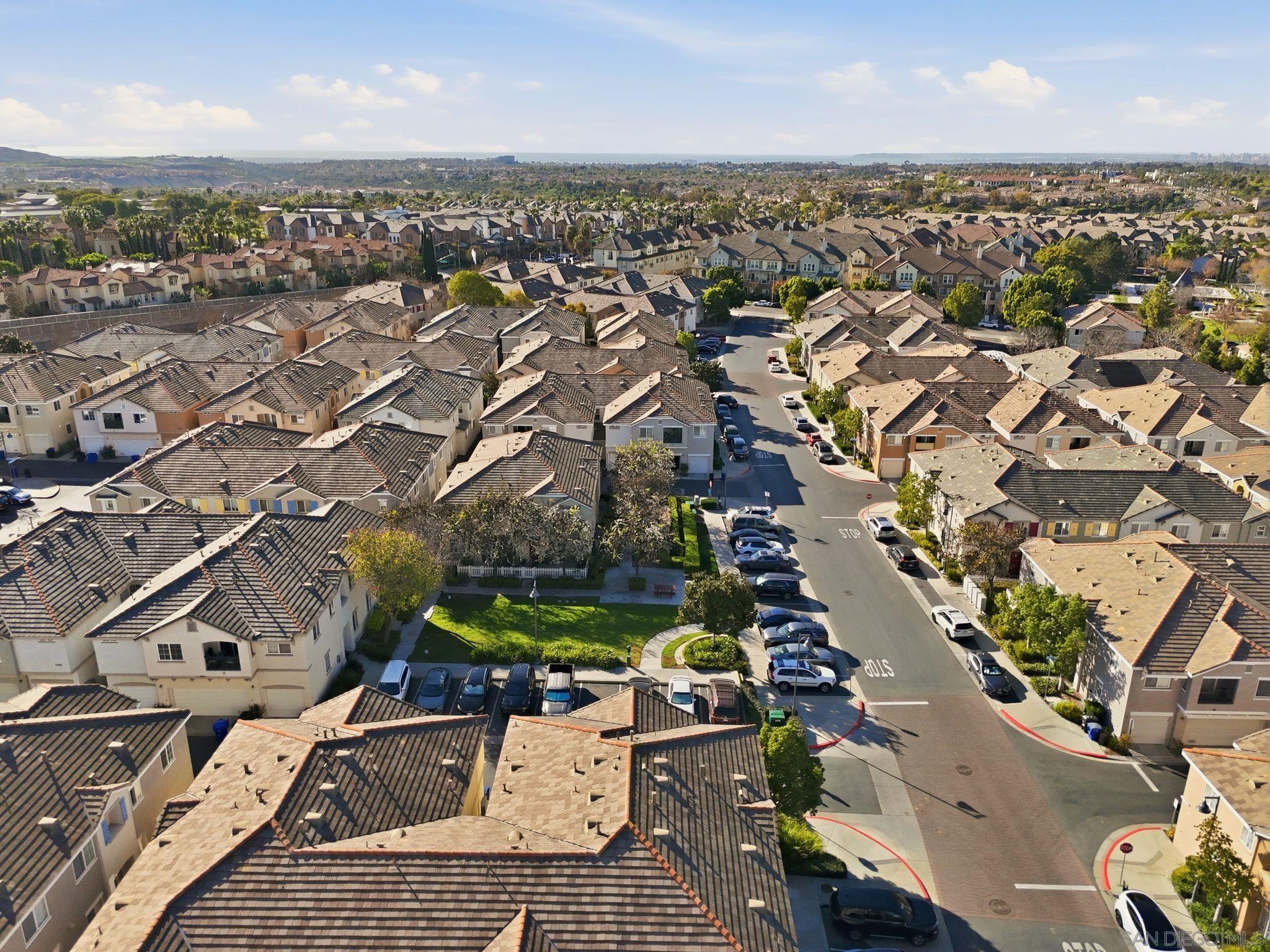 Detail Gallery Image 41 of 43 For 1453  Levant Ln  #1,  Chula Vista,  CA 91913 - 2 Beds | 2 Baths