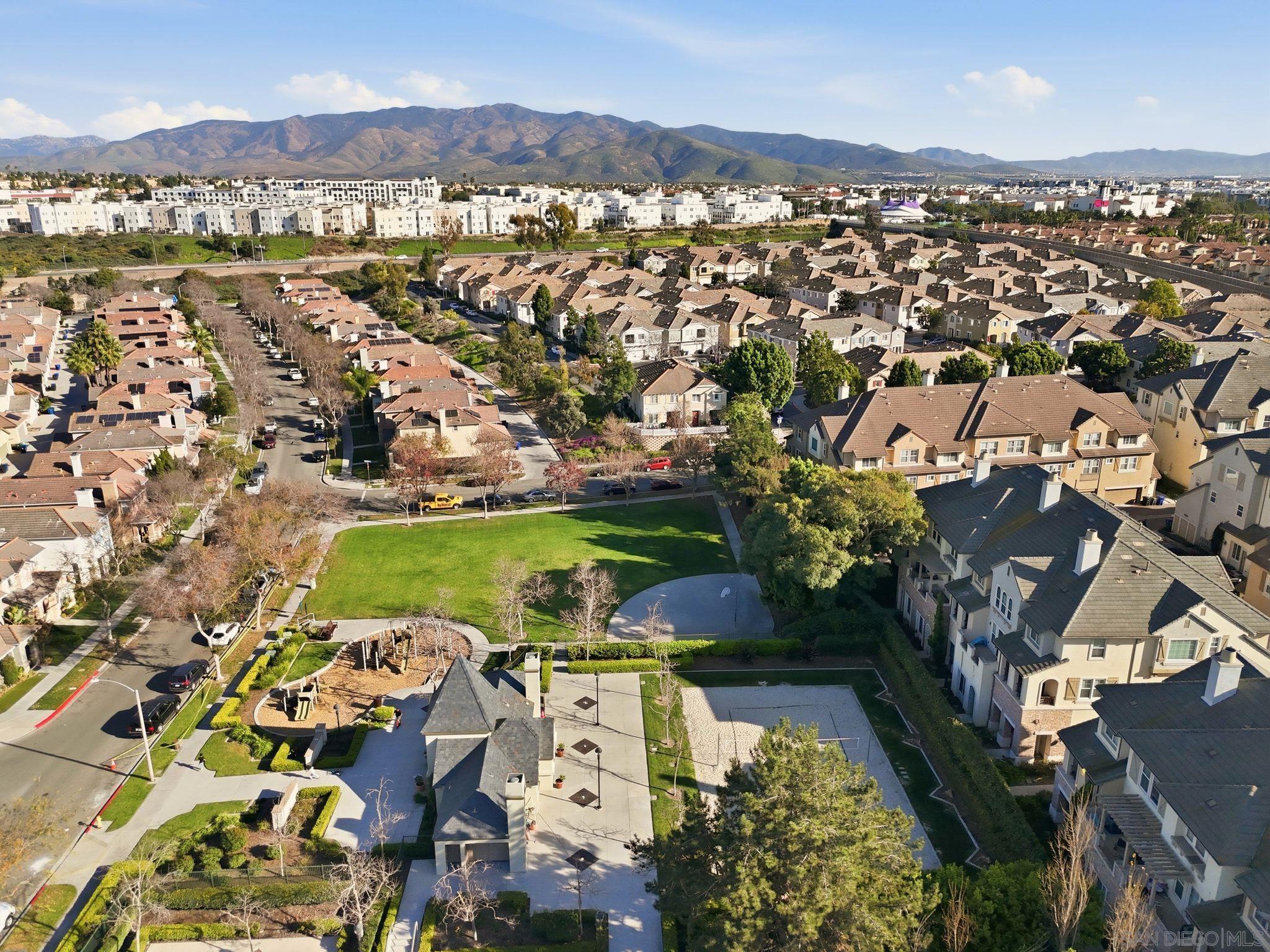Detail Gallery Image 43 of 43 For 1453  Levant Ln  #1,  Chula Vista,  CA 91913 - 2 Beds | 2 Baths