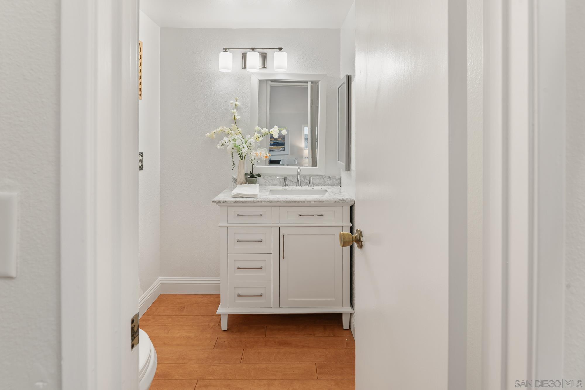 Detail Gallery Image 20 of 46 For 6868  Deer Hollow, San Diego,  CA 92120 - 4 Beds | 2/1 Baths